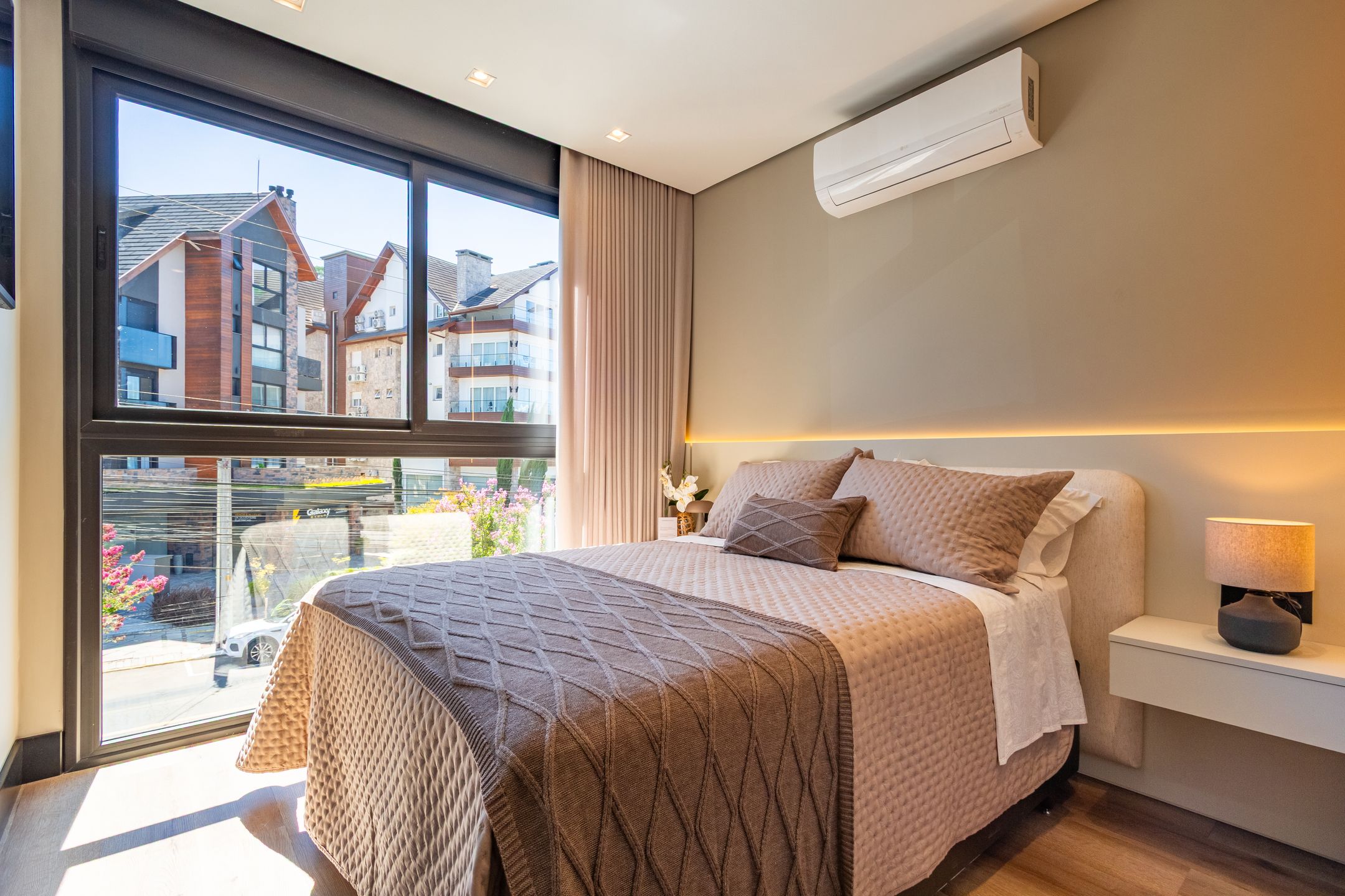 Apartamento 2 quartos sendo 2 suítes para venda no bairro Centro em Gramado