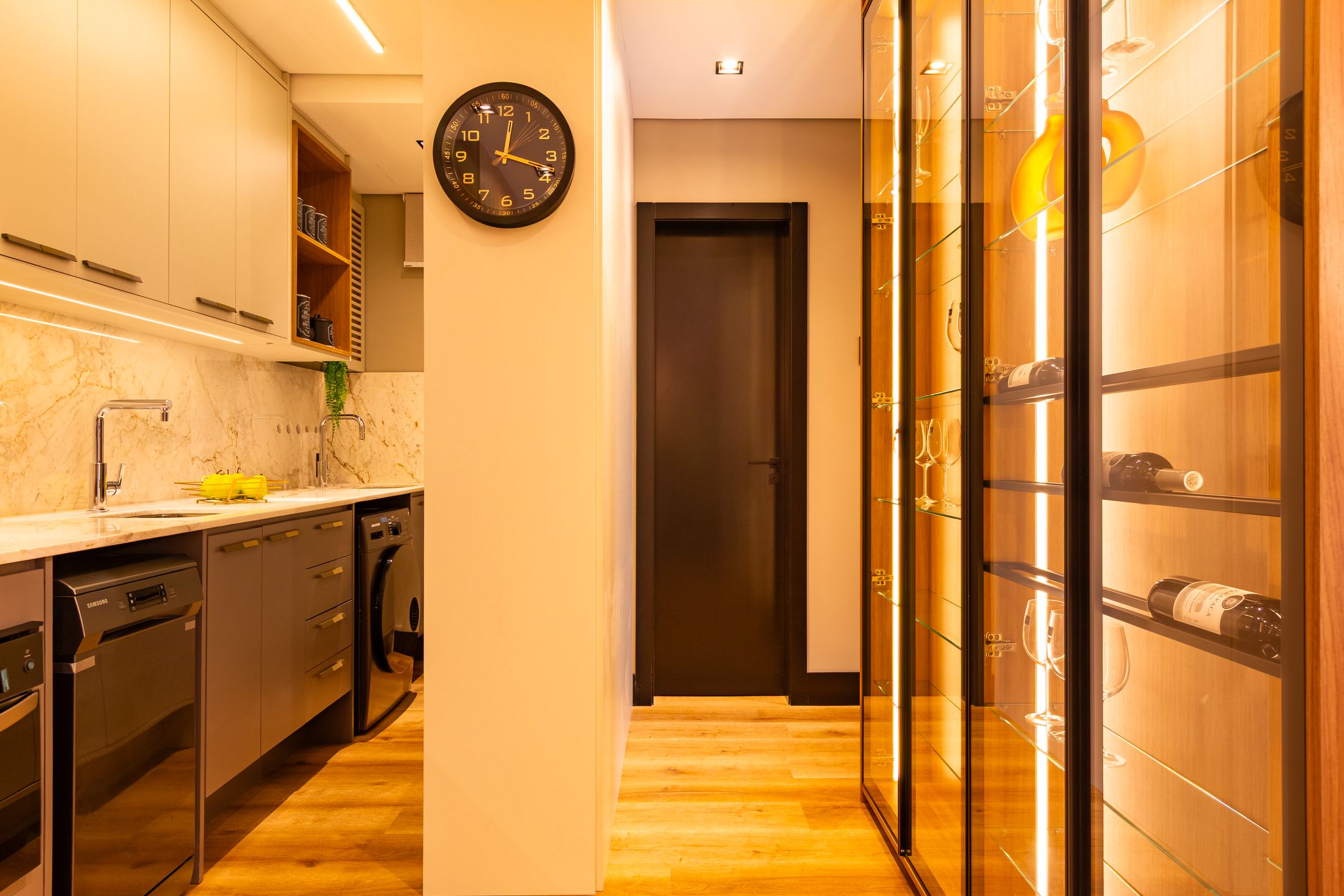 Apartamento 2 quartos sendo 2 suítes para venda no bairro Centro em Gramado