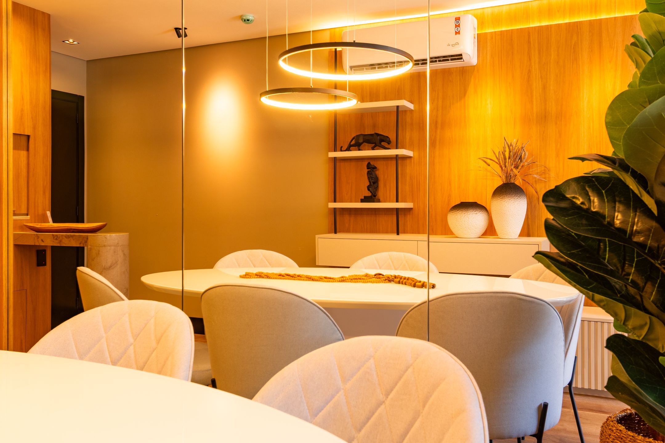 Apartamento 2 quartos sendo 2 suítes para venda no bairro Centro em Gramado