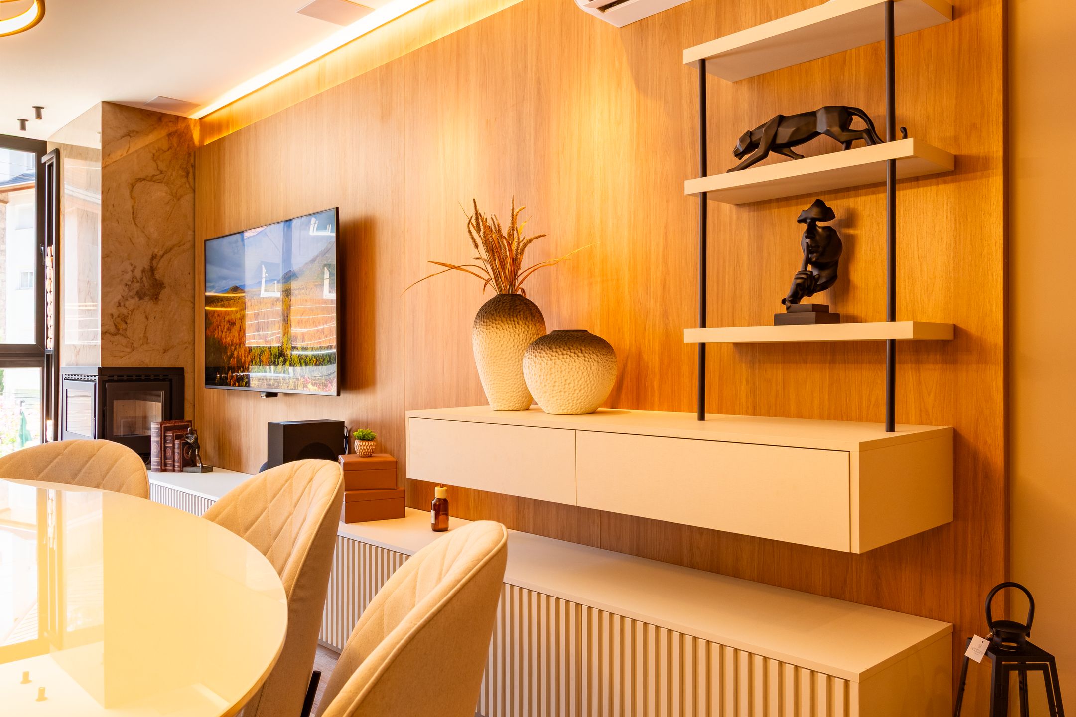 Apartamento 2 quartos sendo 2 suítes para venda no bairro Centro em Gramado