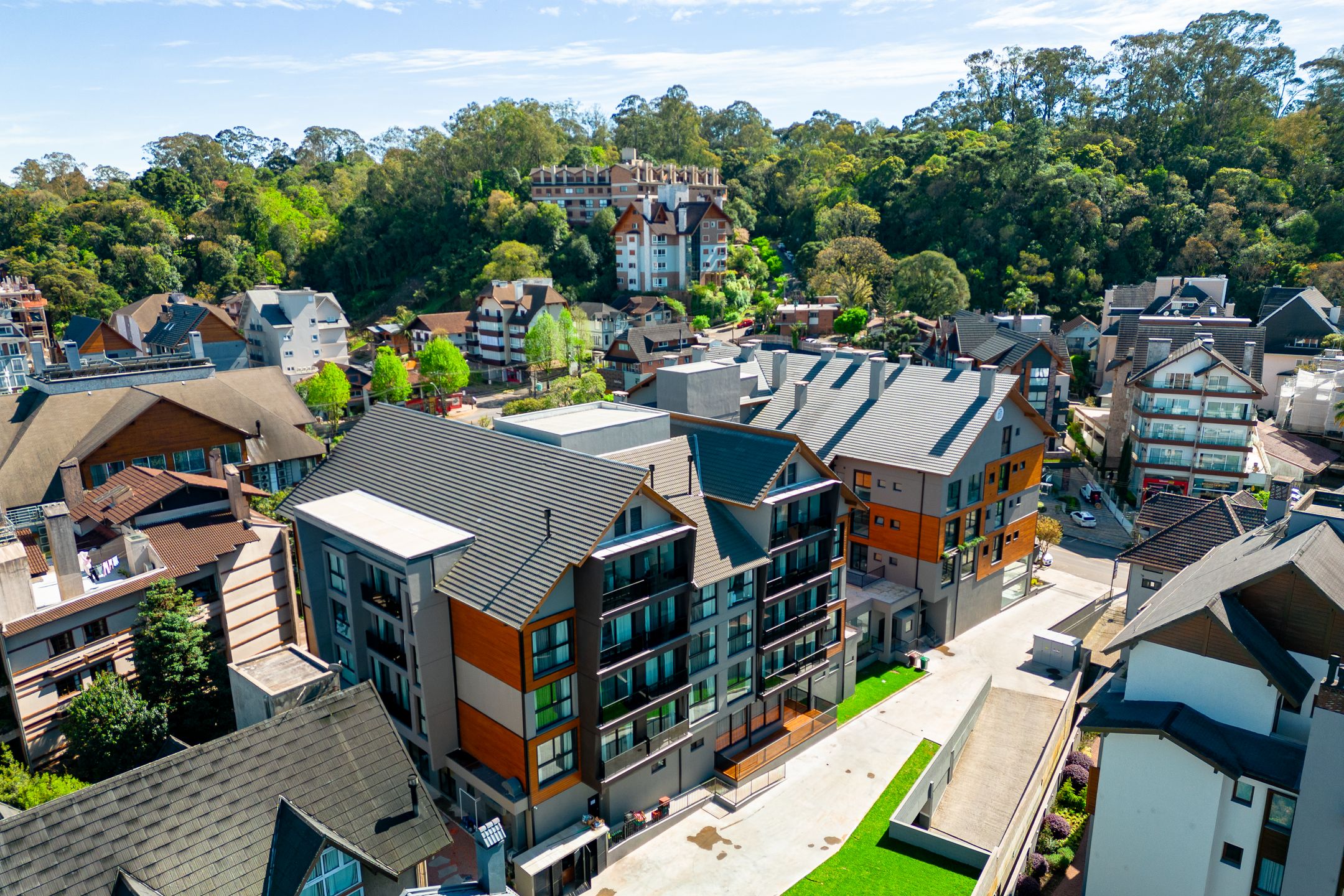 Apartamento 2 quartos sendo 2 suítes para venda no bairro Centro em Gramado