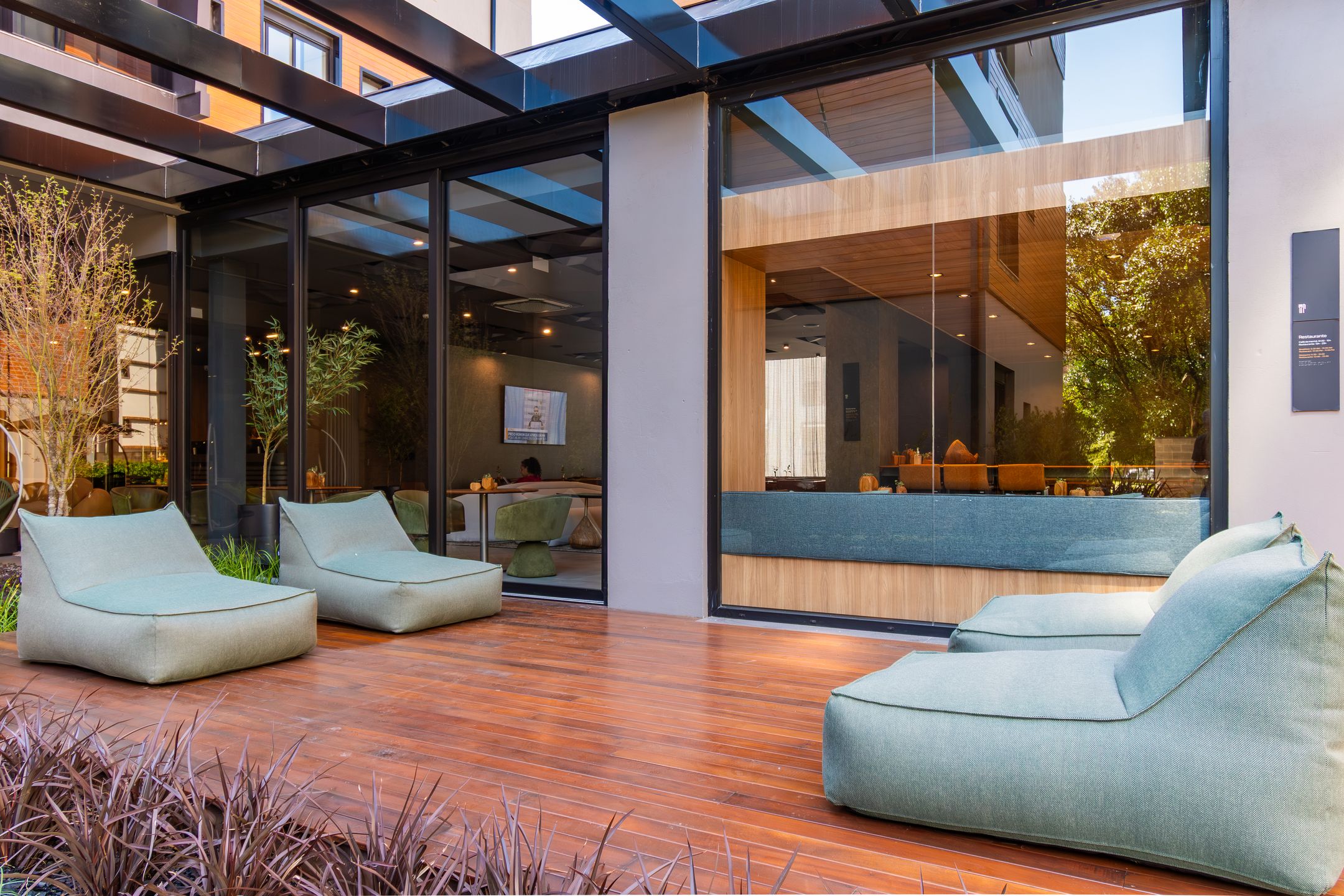 Apartamento 2 quartos sendo 2 suítes para venda no bairro Centro em Gramado