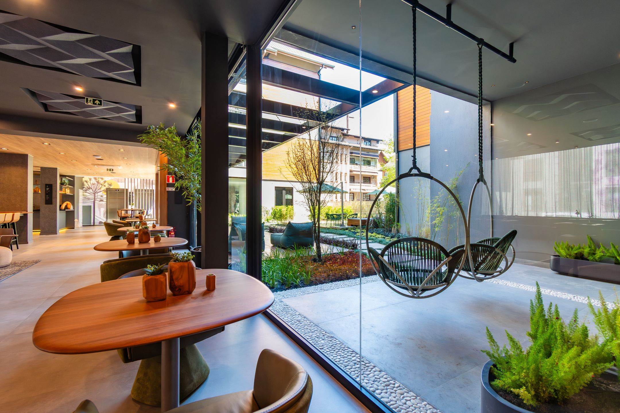 Apartamento 2 quartos sendo 2 suítes para venda no bairro Centro em Gramado