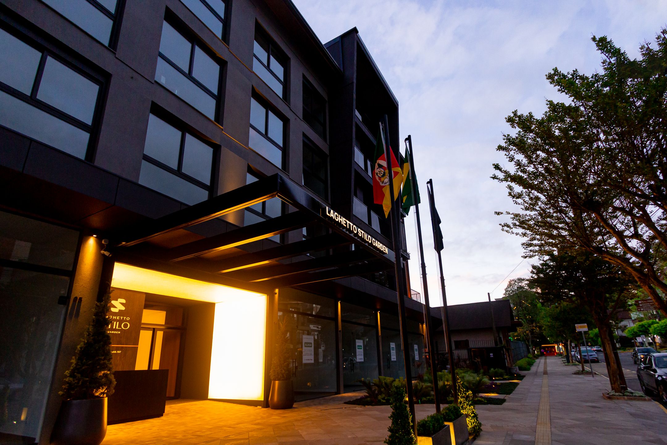 Apartamento 2 quartos sendo 2 suítes para venda no bairro Centro em Gramado