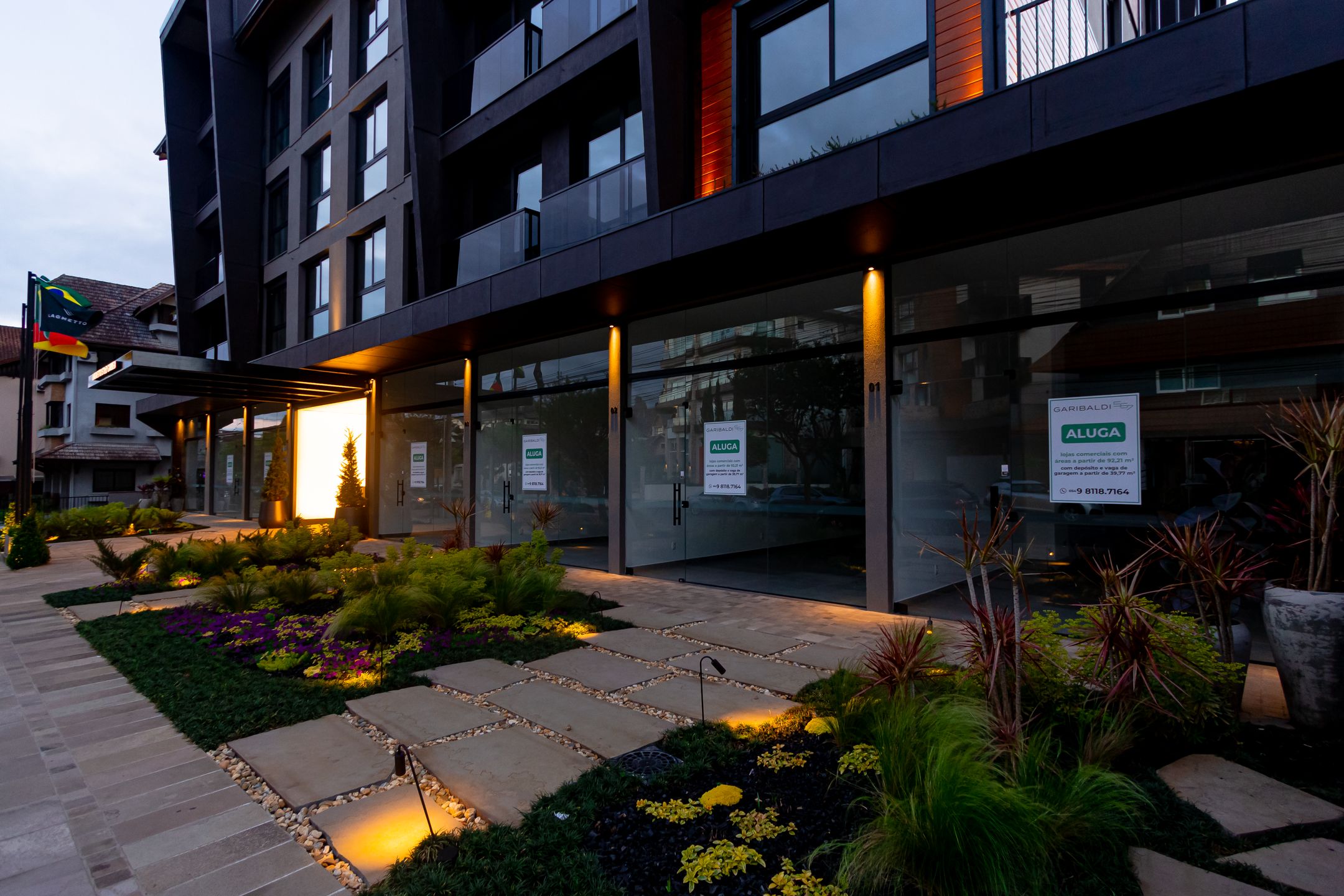 Apartamento 2 quartos sendo 2 suítes para venda no bairro Centro em Gramado