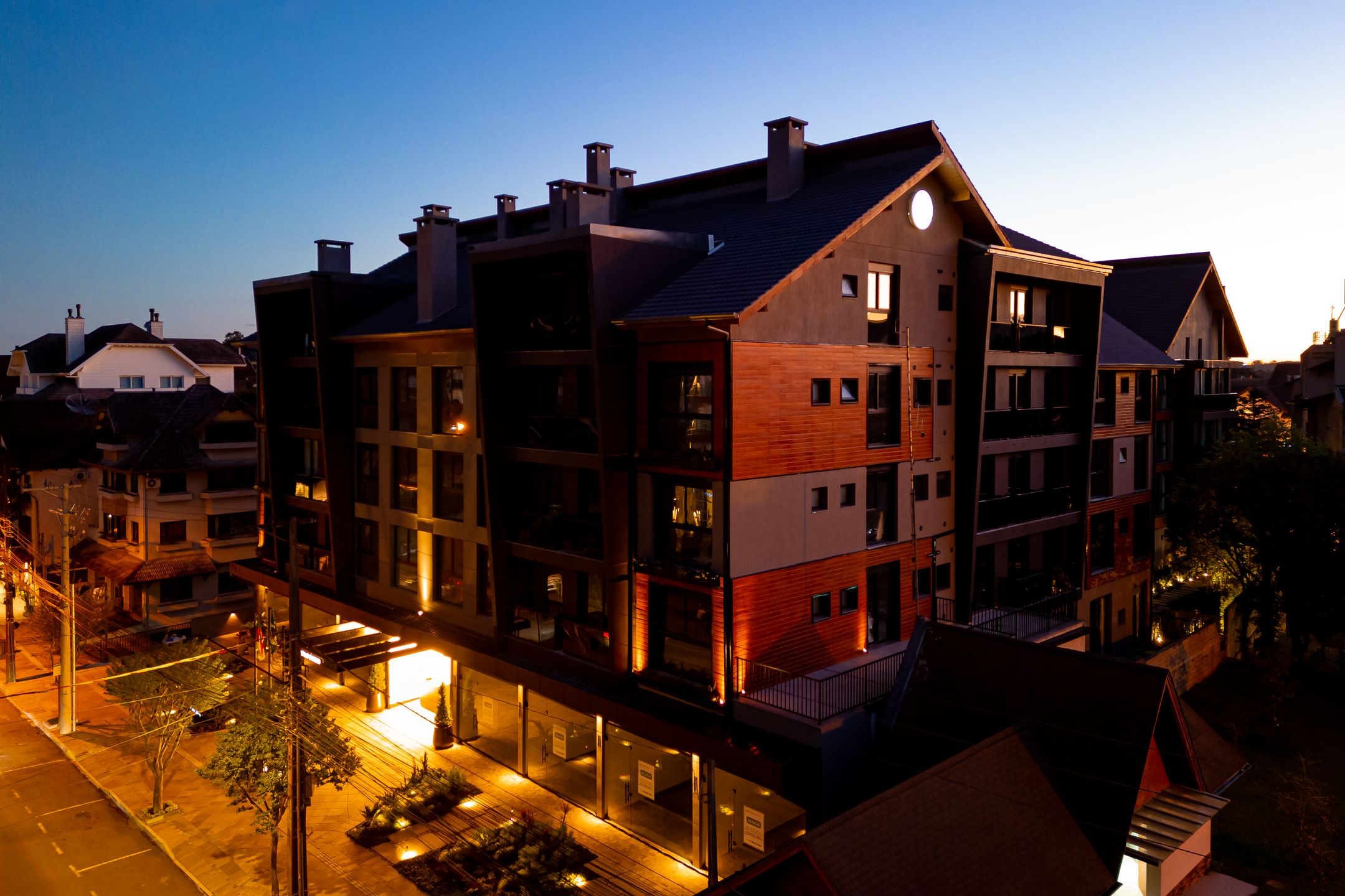 Apartamento 2 quartos sendo 2 suítes para venda no bairro Centro em Gramado