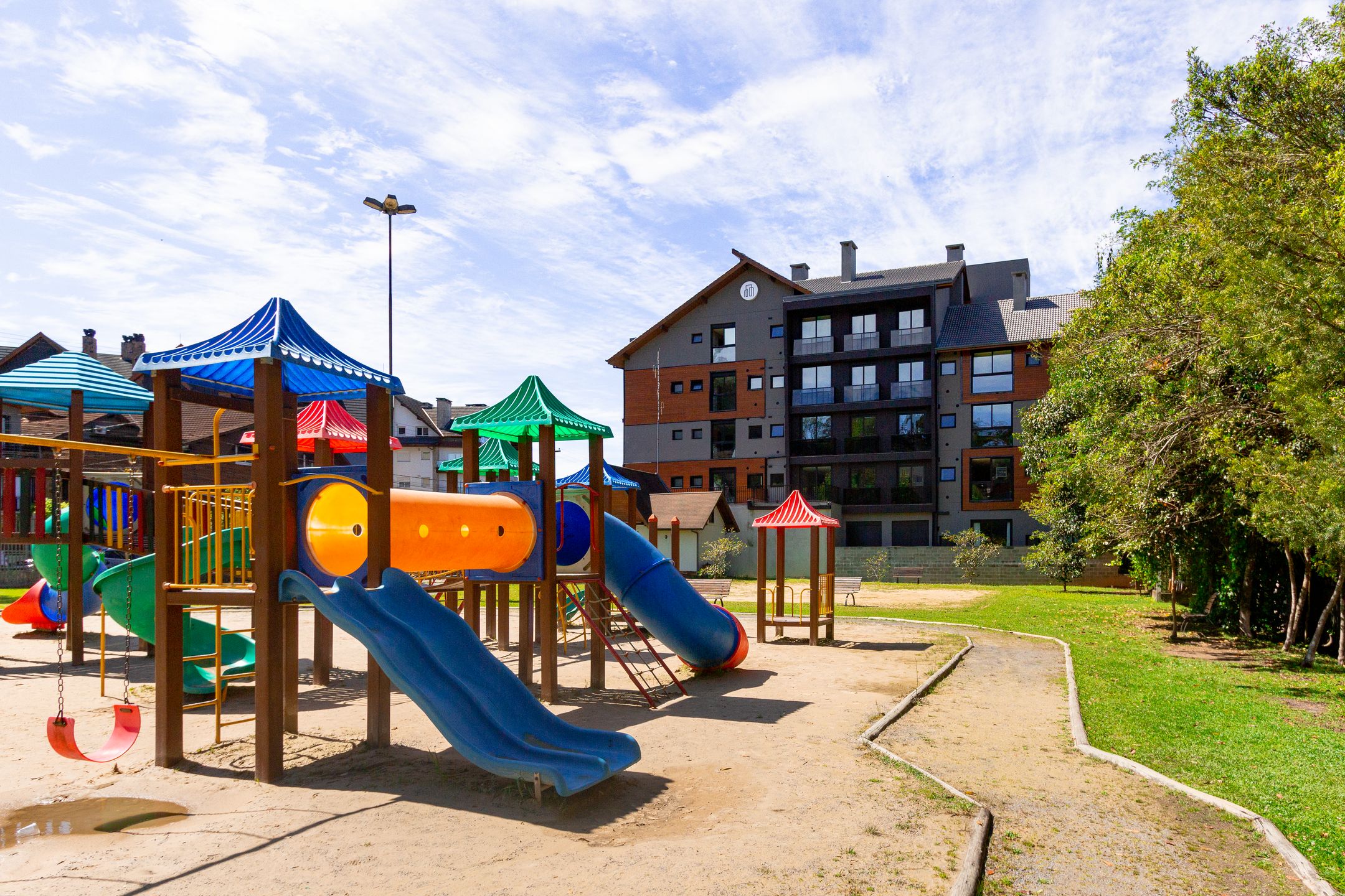 Apartamento 2 quartos sendo 2 suítes para venda no bairro Centro em Gramado