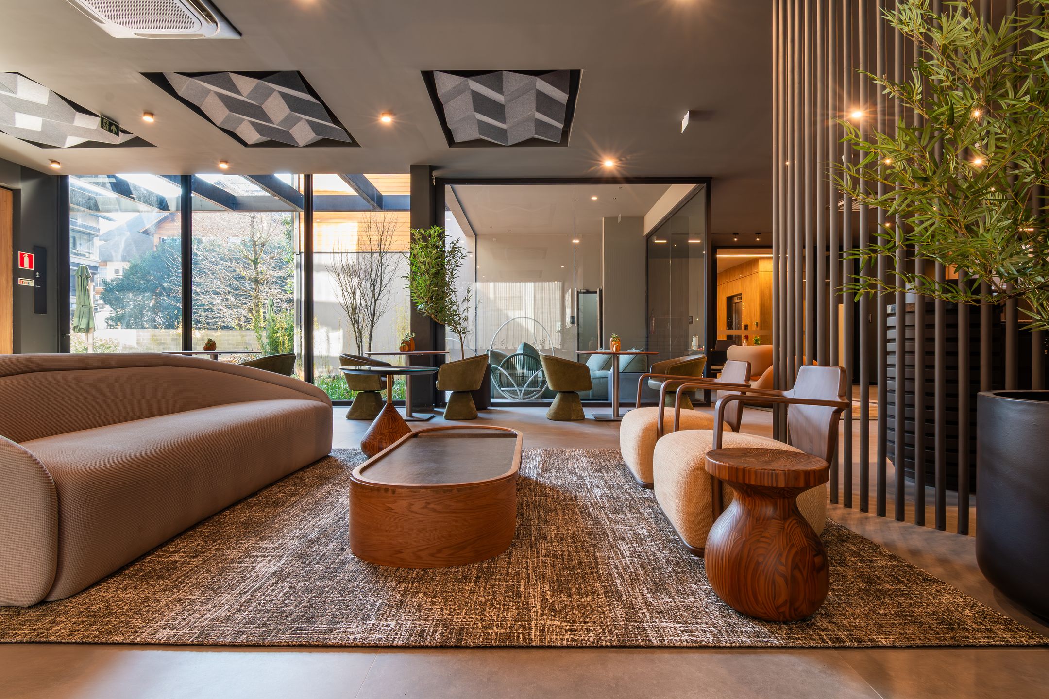 Apartamento 2 quartos sendo 2 suítes para venda no bairro Centro em Gramado