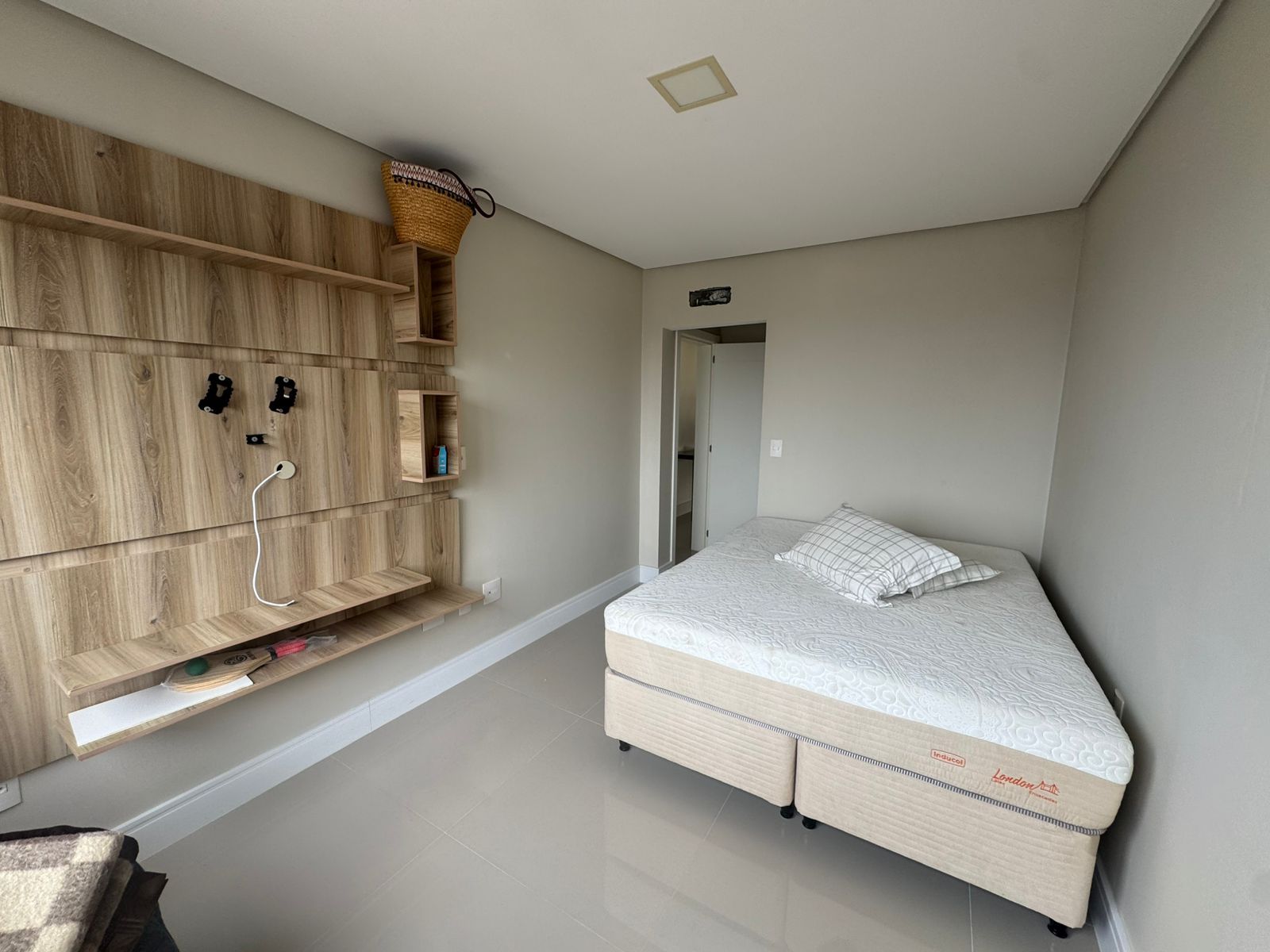 Apartamento 3 quartos sendo 1 suíte para venda no bairro Praia Grande em Torres