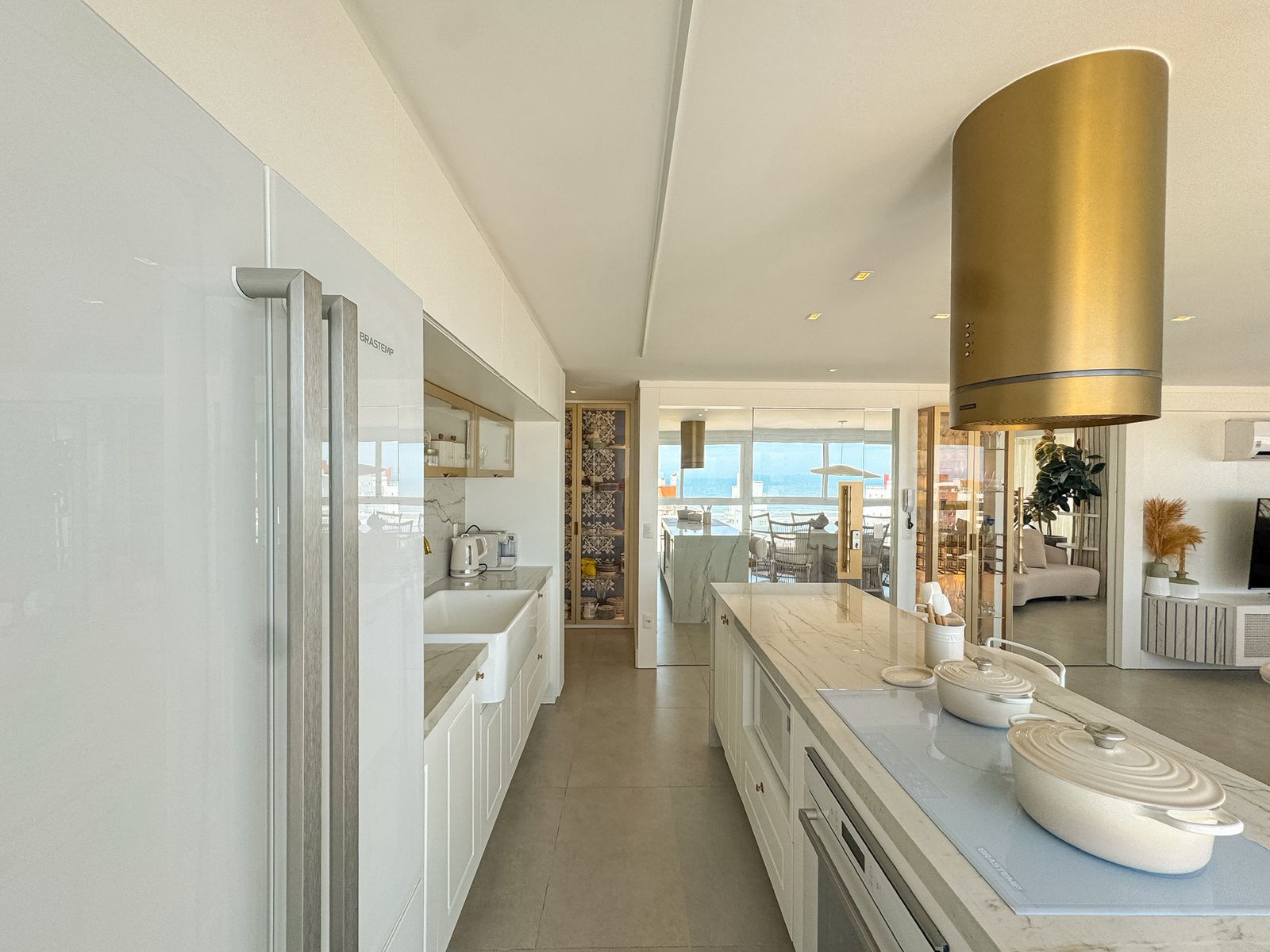 Cobertura 3 quartos sendo 1 suíte para venda no bairro Centro em Torres