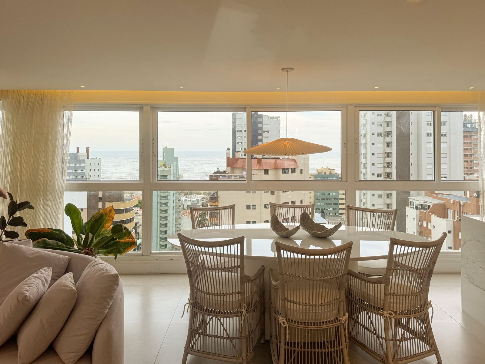 Cobertura 3 quartos sendo 1 suíte para venda no bairro Centro em Torres