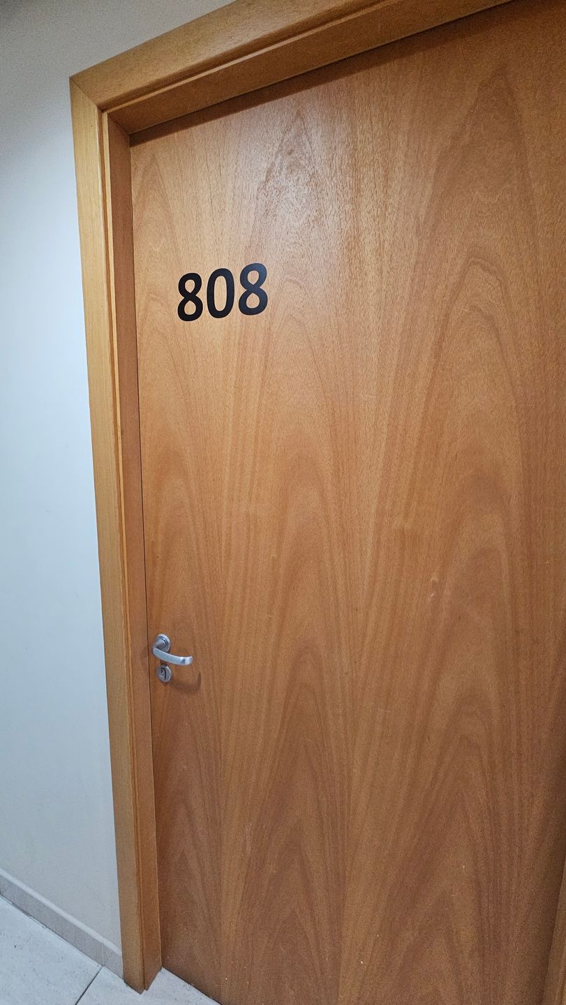 Imóvel comercial para venda no bairro Santa Maria Goretti em Porto Alegre