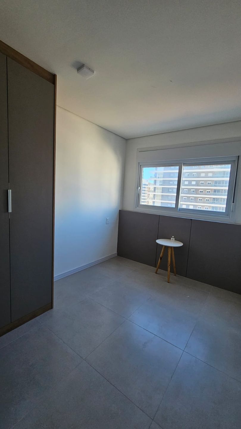 Apartamento 2 quartos sendo 1 suíte para venda no bairro Navegantes em Capão da Canoa