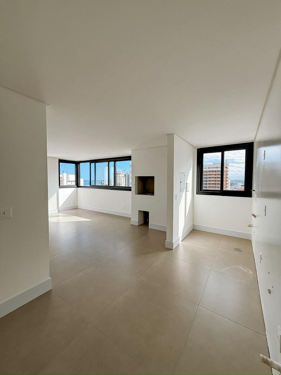 Apartamento 2 quartos sendo 1 suíte para venda no bairro Predial em Torres