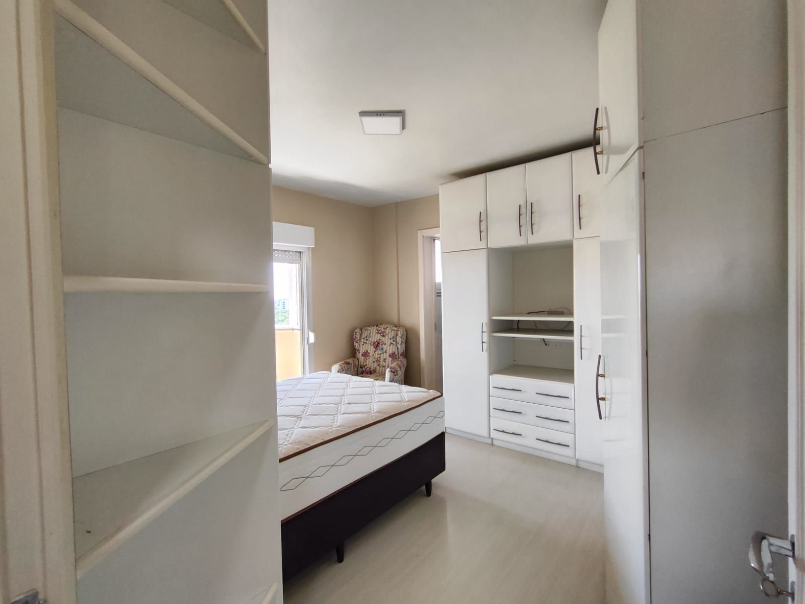 Apartamento 3 quartos sendo 1 suíte para venda no bairro Botafogo  em Bento Gonçalves