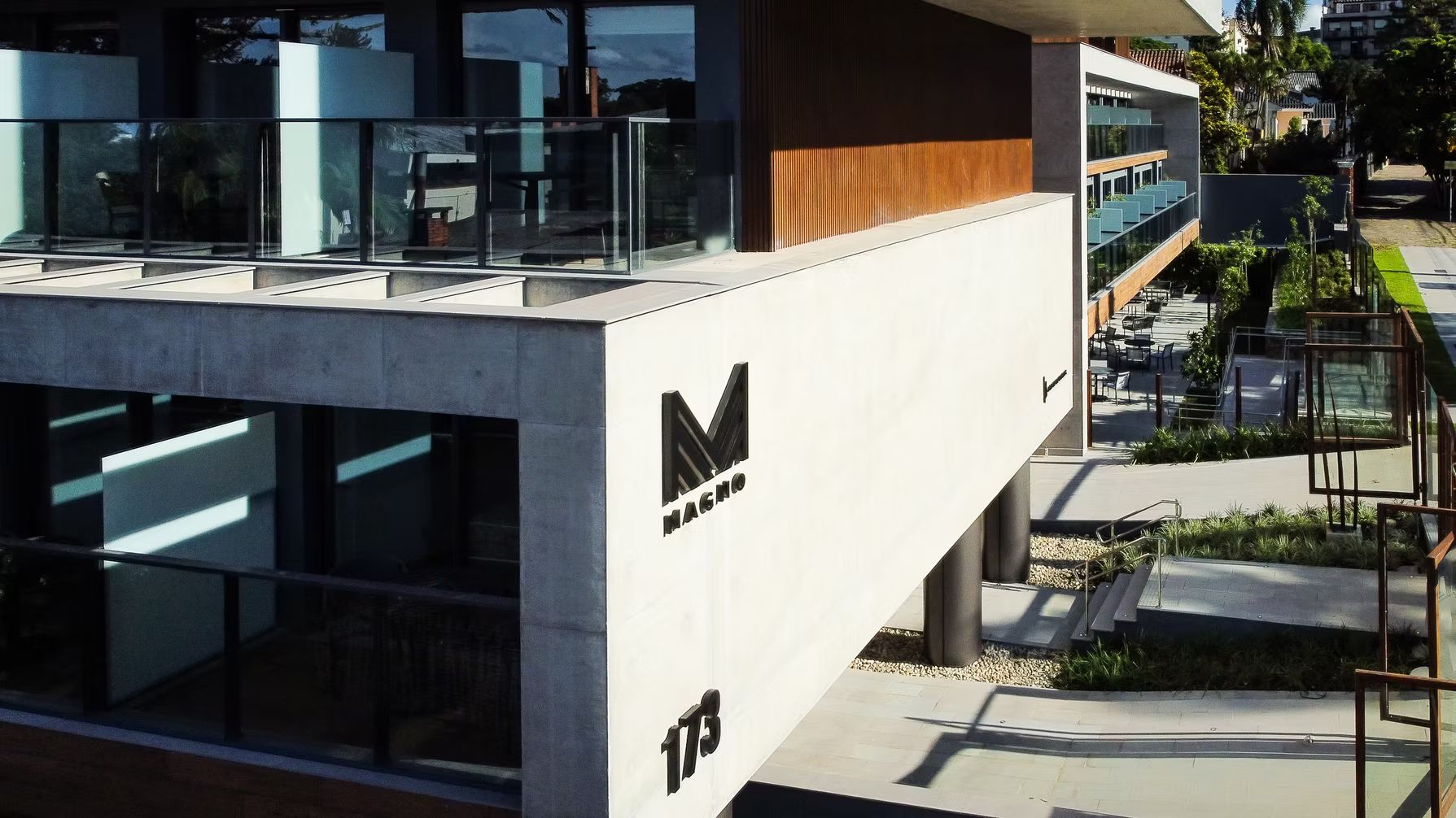 Apartamento 1 quarto para venda no bairro Três Figueiras em Porto Alegre