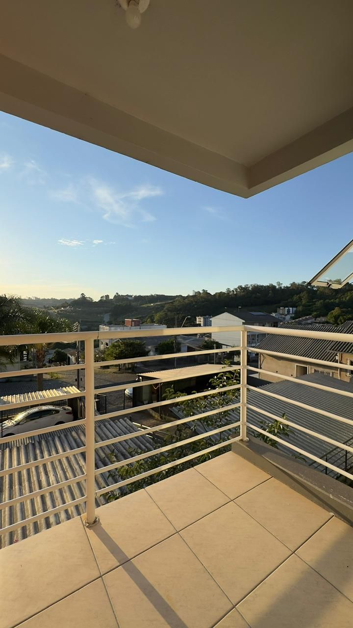 Apartamento 2 quartos para venda no bairro Desvio Rizzo em Caxias do Sul