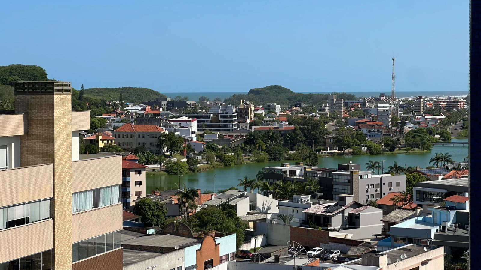 Apartamento 3 quartos sendo 1 suíte para venda no bairro Centro em Torres