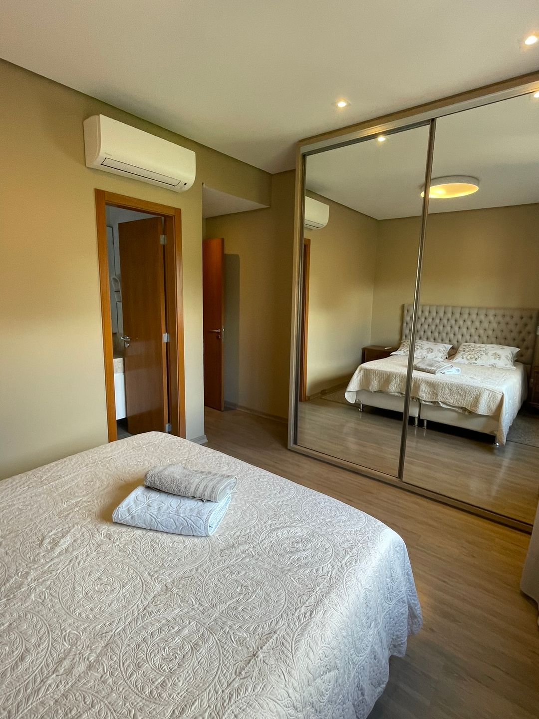 Apartamento 2 quartos sendo 2 suítes para venda no bairro Carniel em Gramado