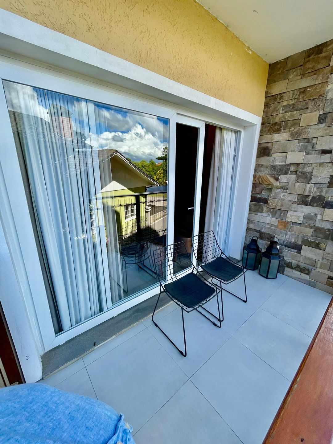 Apartamento 2 quartos sendo 2 suítes para venda no bairro Carniel em Gramado