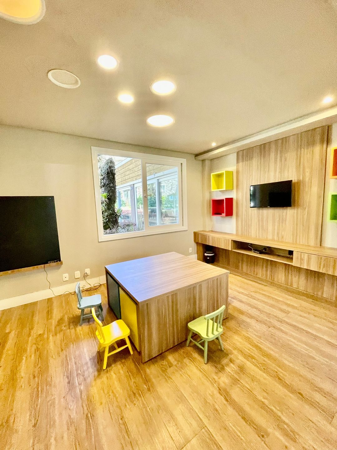 Apartamento 2 quartos sendo 2 suítes para venda no bairro Carniel em Gramado