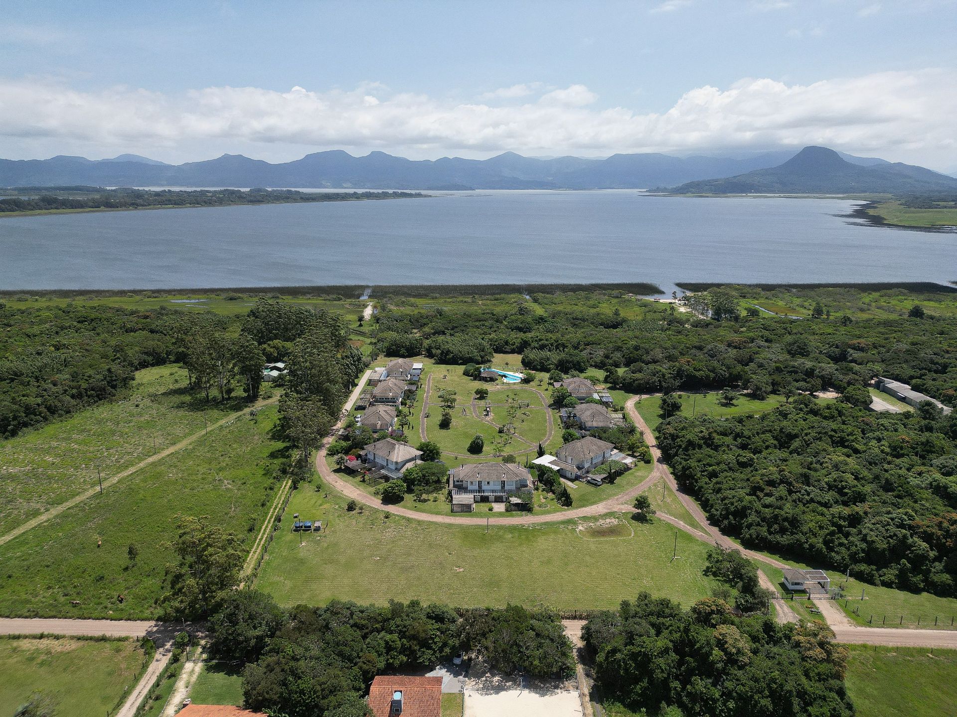 Casa de Condomínio para venda no bairro Palmital em Osório
