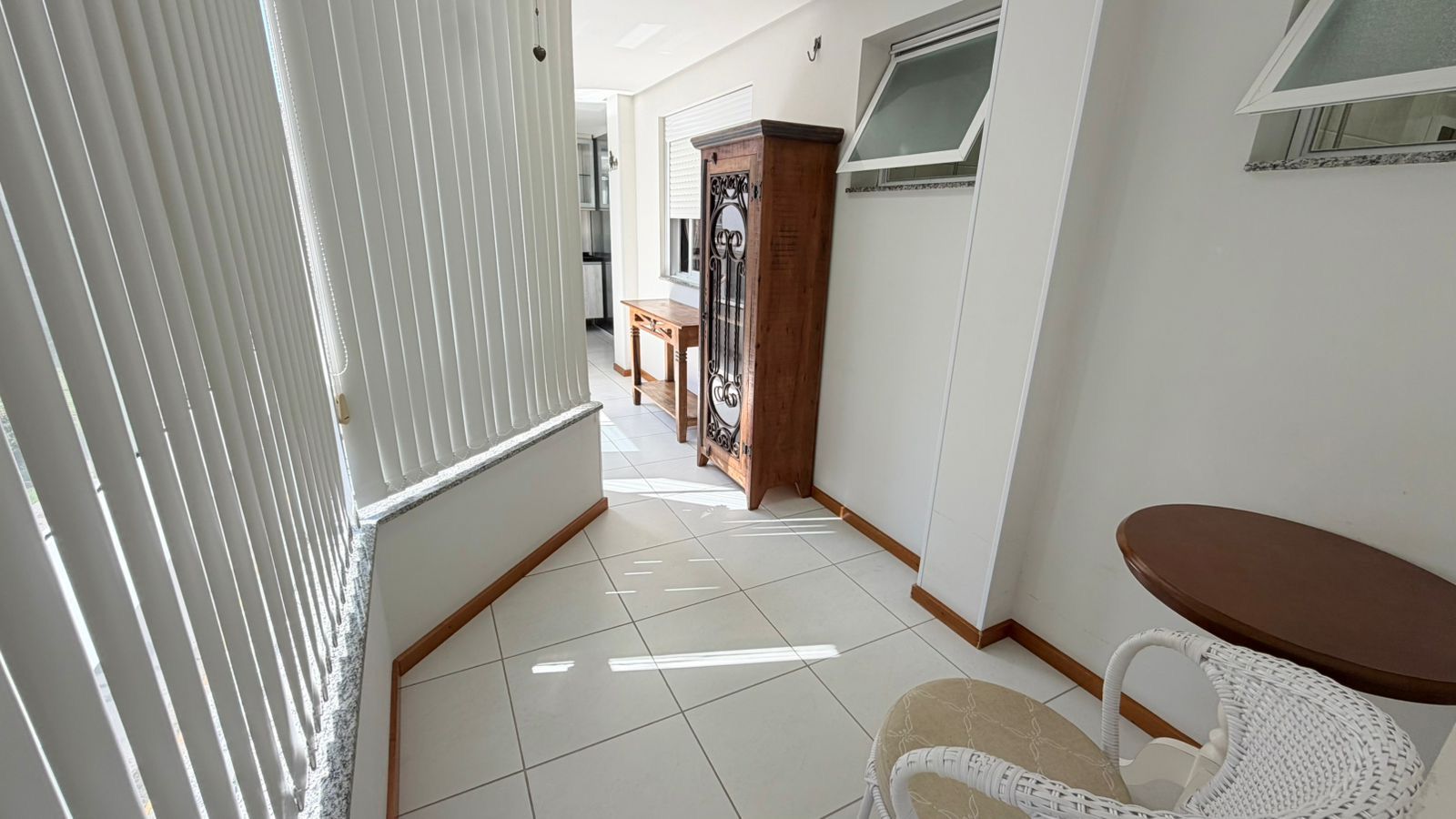 Apartamento 2 quartos sendo 2 suítes para venda no bairro Zona Nova em Capão da Canoa