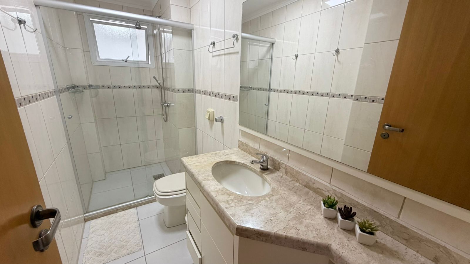 Apartamento 2 quartos sendo 2 suítes para venda no bairro Zona Nova em Capão da Canoa