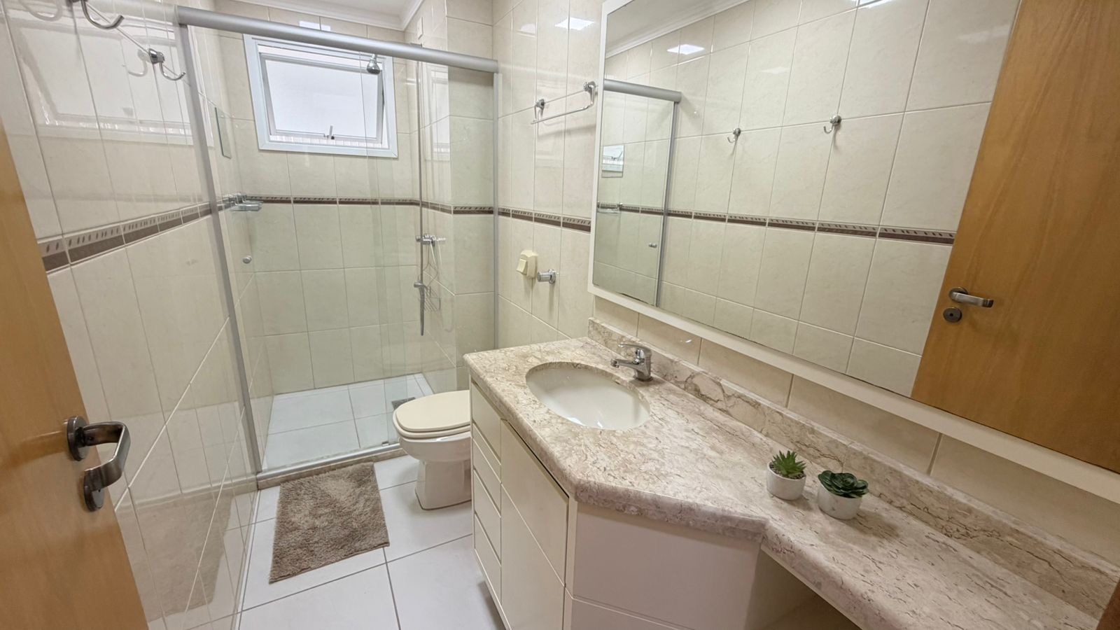 Apartamento 2 quartos sendo 2 suítes para venda no bairro Zona Nova em Capão da Canoa