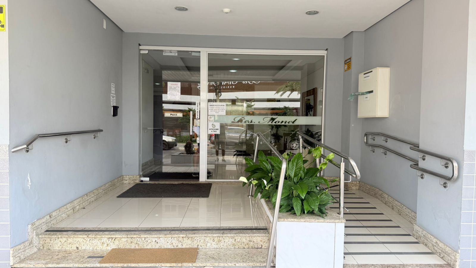 Apartamento 2 quartos sendo 2 suítes para venda no bairro Zona Nova em Capão da Canoa