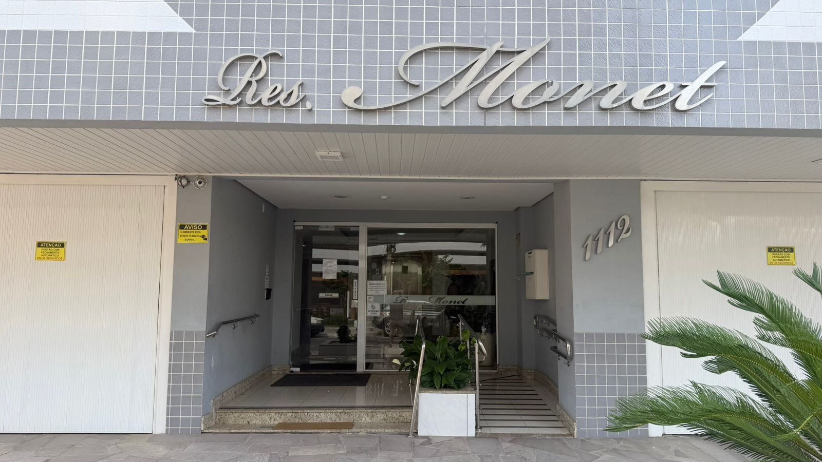 Apartamento 2 quartos sendo 2 suítes para venda no bairro Zona Nova em Capão da Canoa