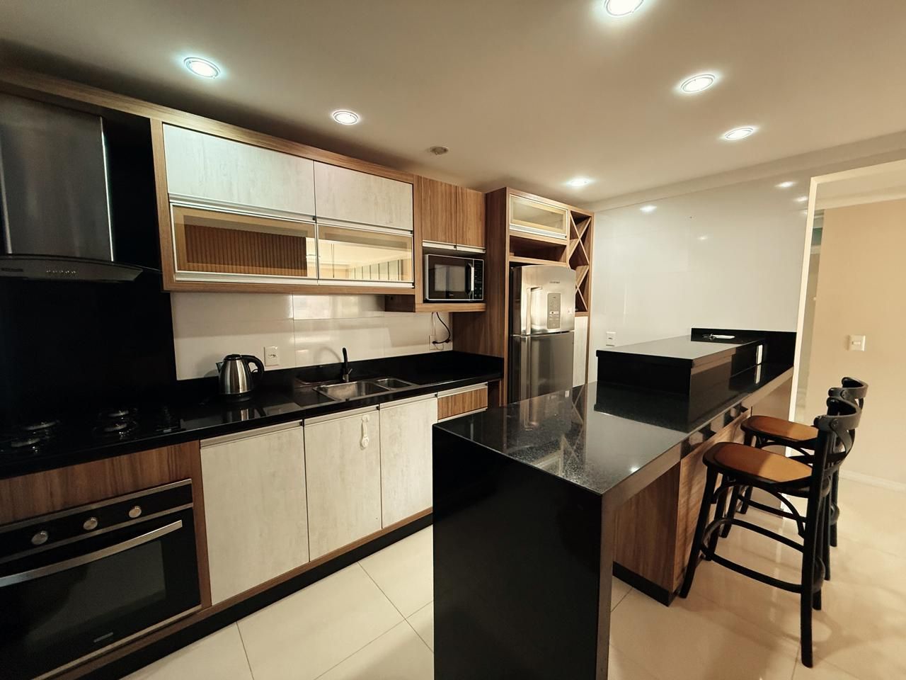 Apartamento 3 quartos sendo 1 suíte para venda no bairro Praia Grande em Torres