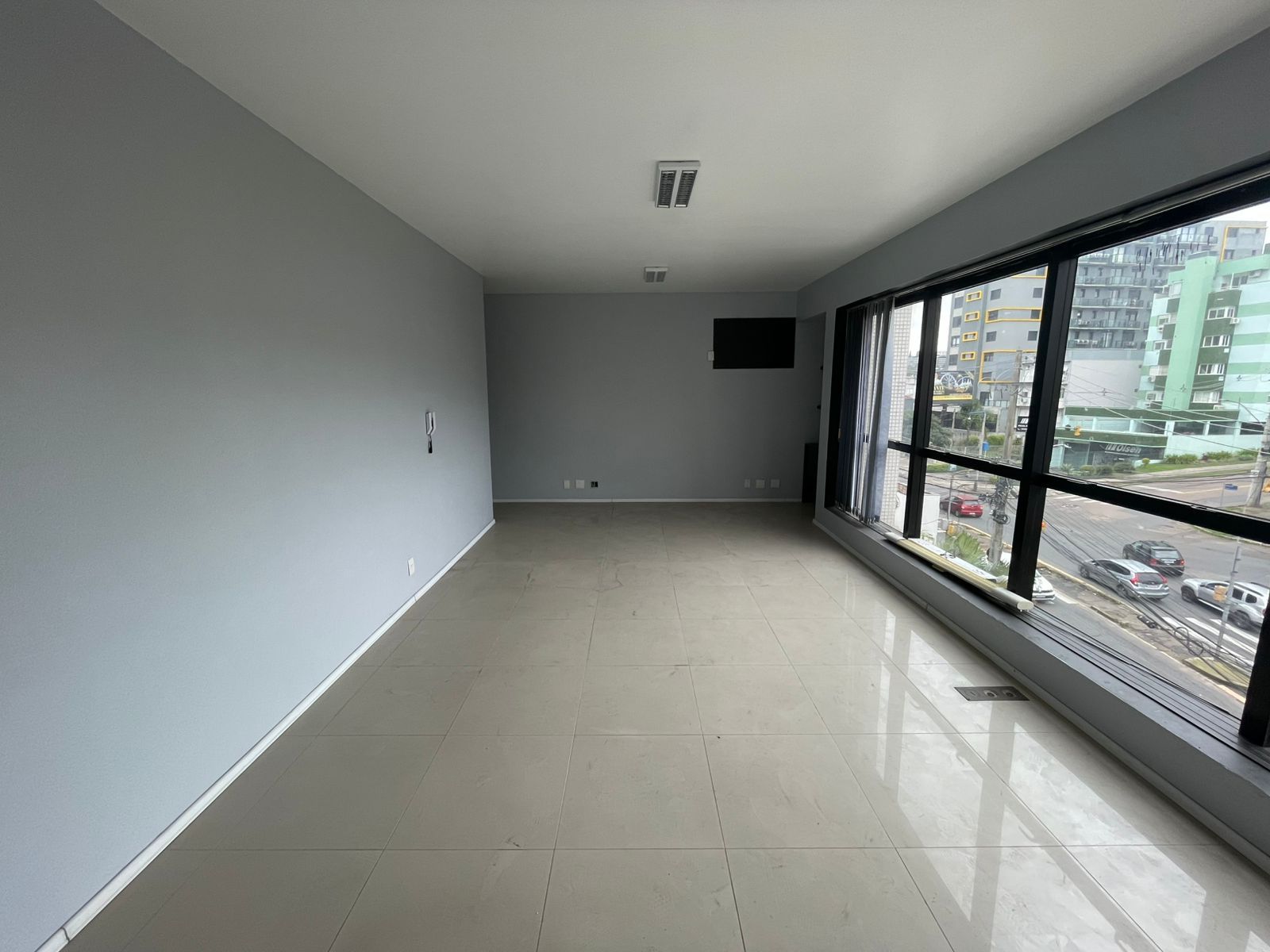 Sala Comercial para venda no bairro Menino Deus em Porto Alegre
