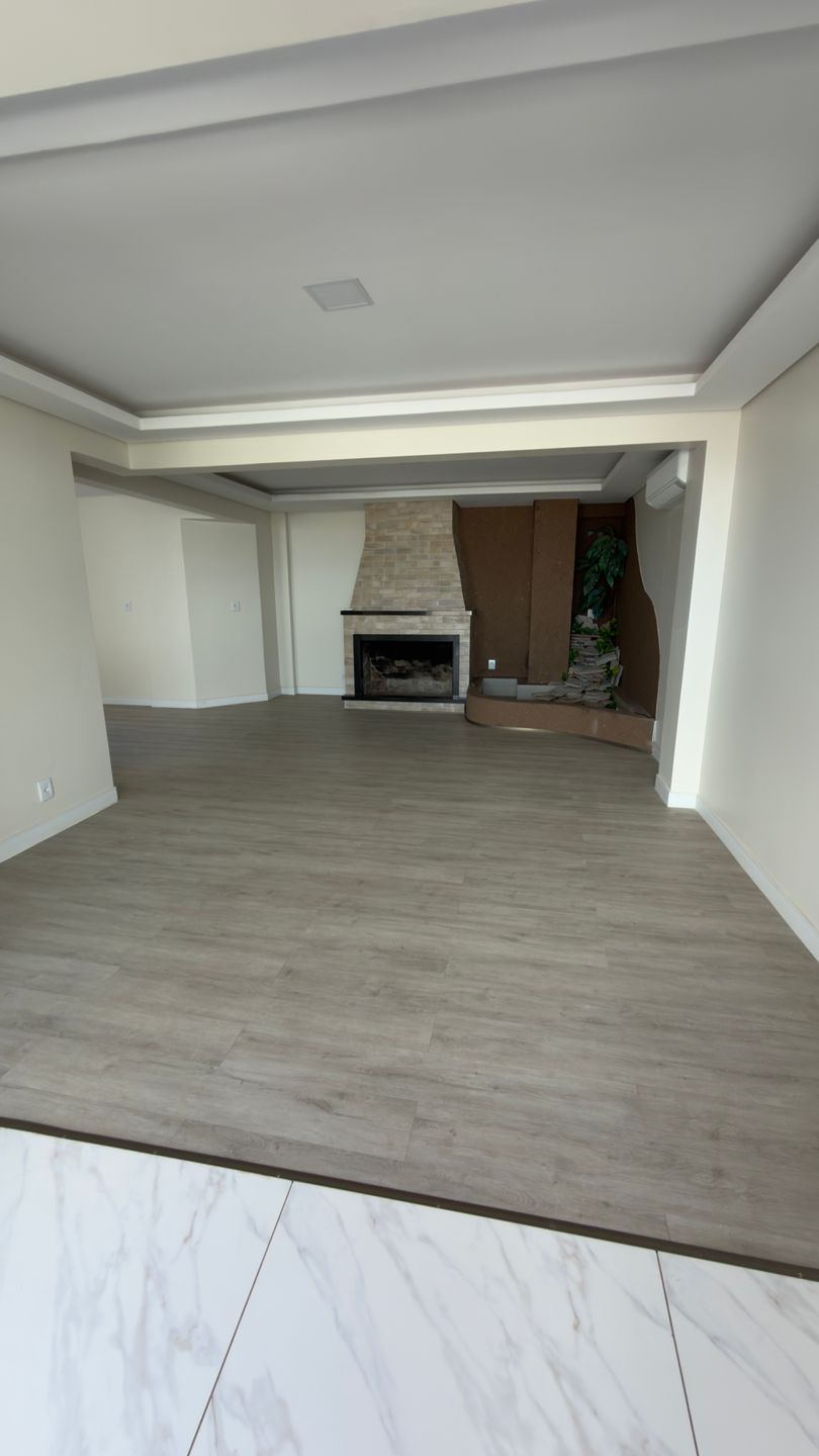 Cobertura 3 quartos sendo 1 suíte para venda no bairro Centro  em Passo Fundo