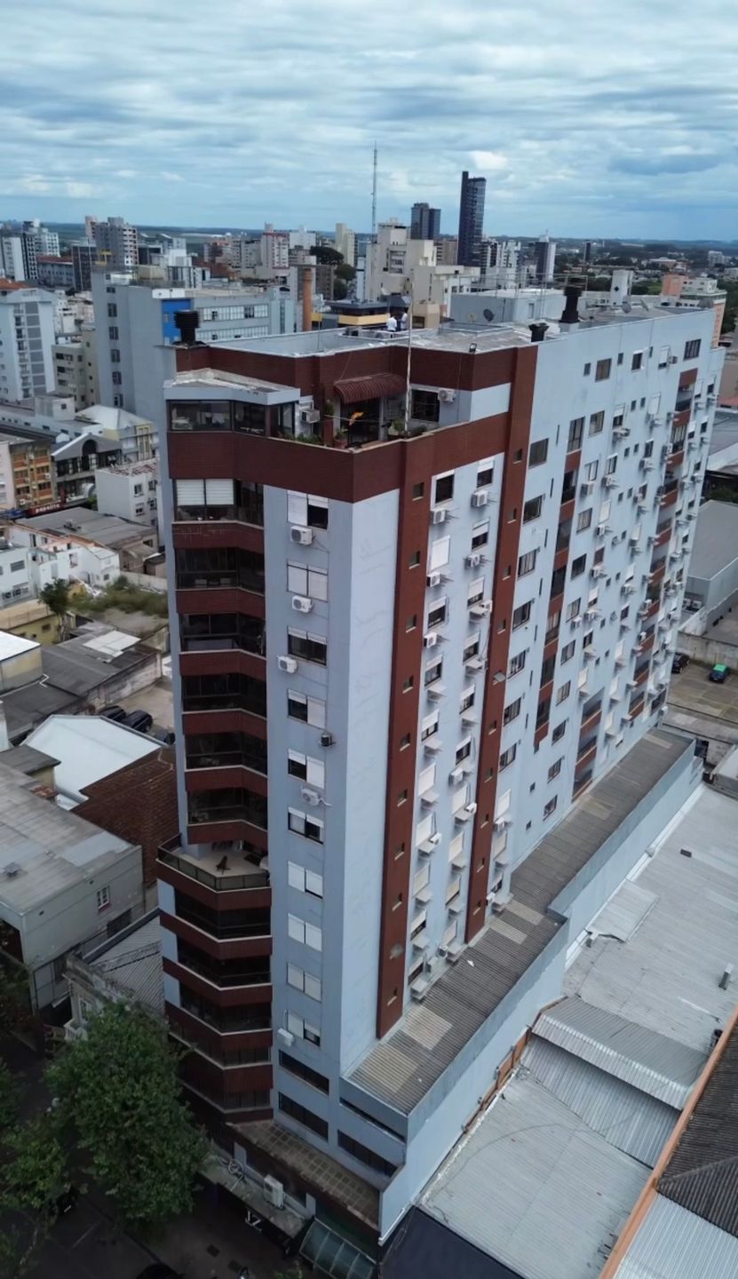 Cobertura 3 quartos sendo 1 suíte para venda no bairro Centro  em Passo Fundo