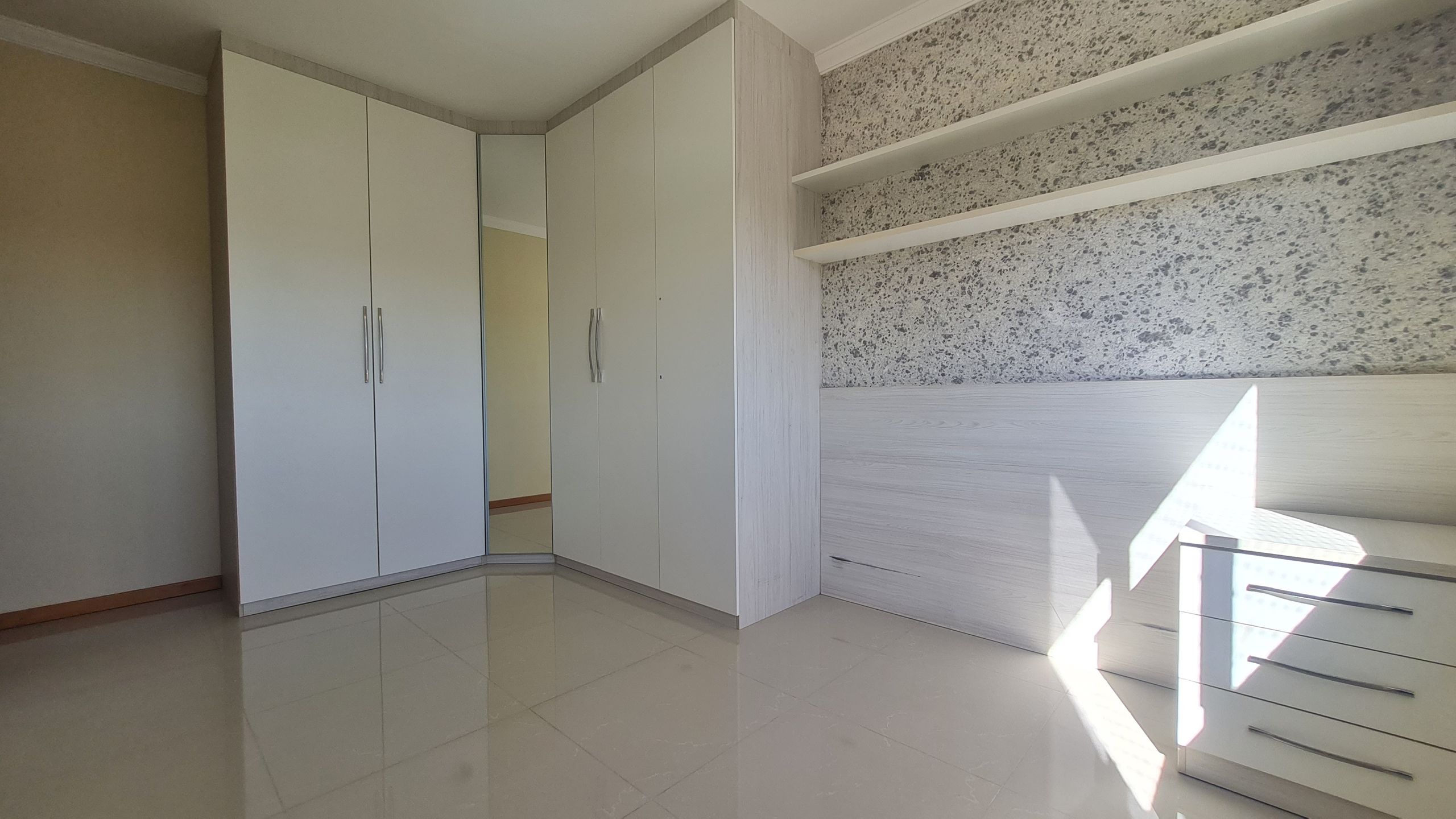 Apartamento para venda no bairro Vila Armando Annes em Passo Fundo