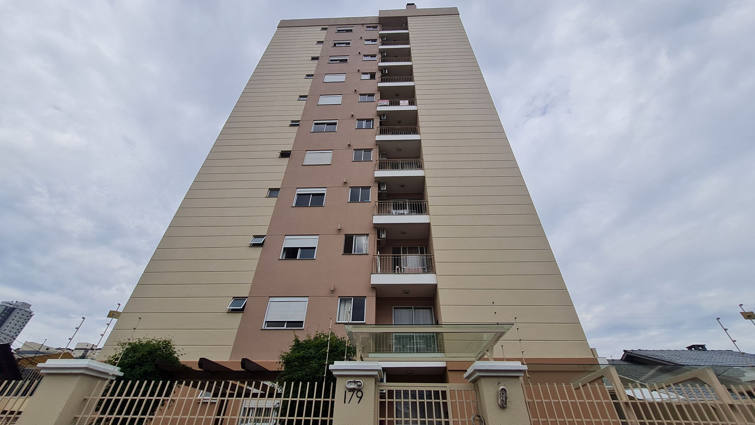 Apartamento para venda no bairro Vila Armando Annes em Passo Fundo