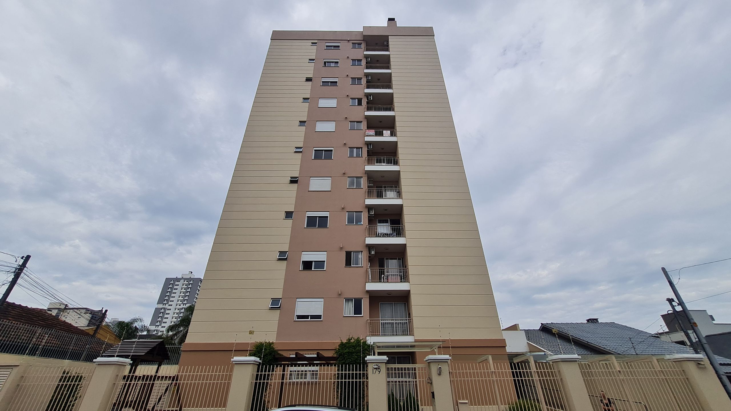 Apartamento para venda no bairro Vila Armando Annes em Passo Fundo