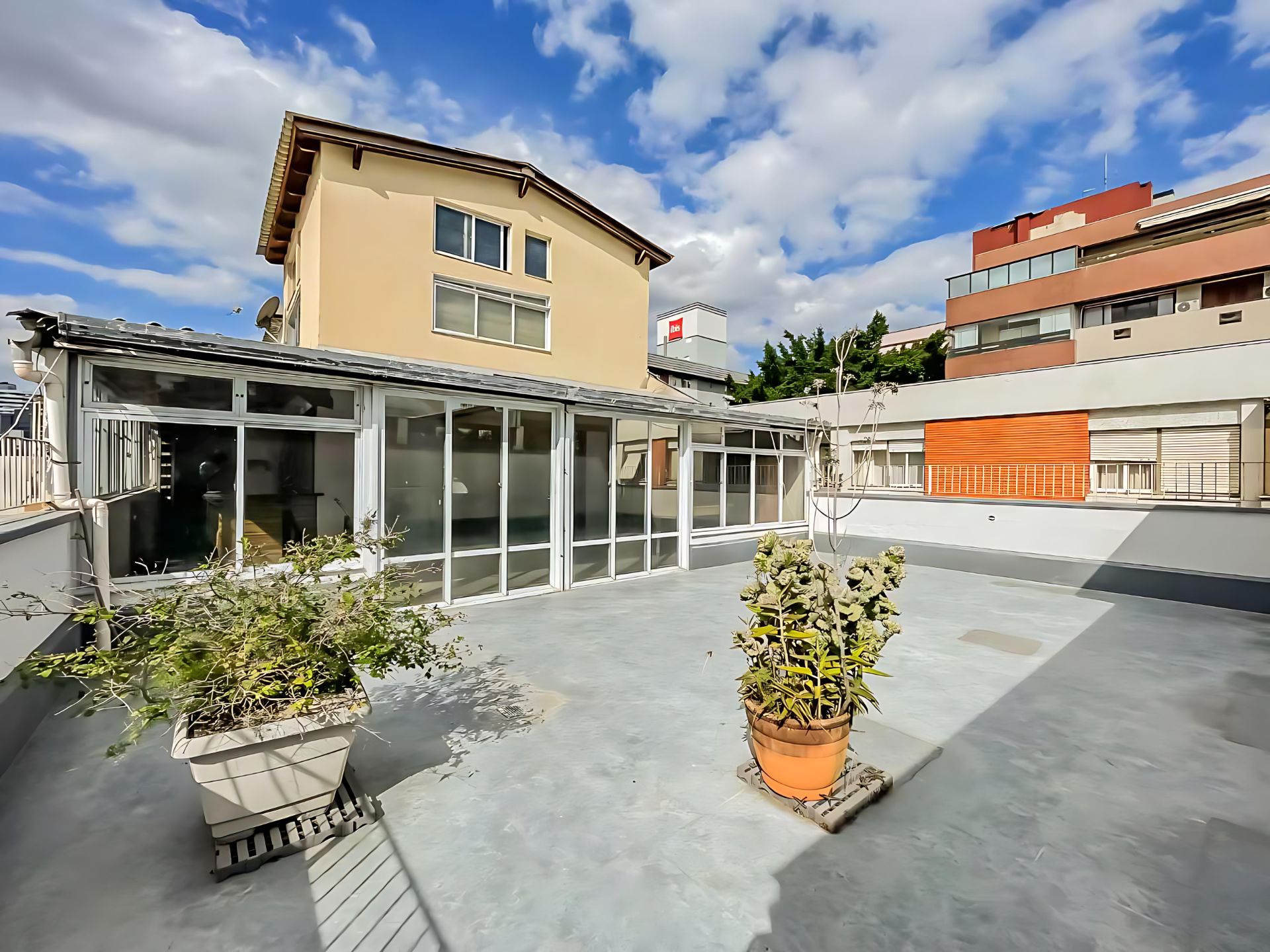 Apartamento para venda no bairro Moinhos de Vento em Porto Alegre