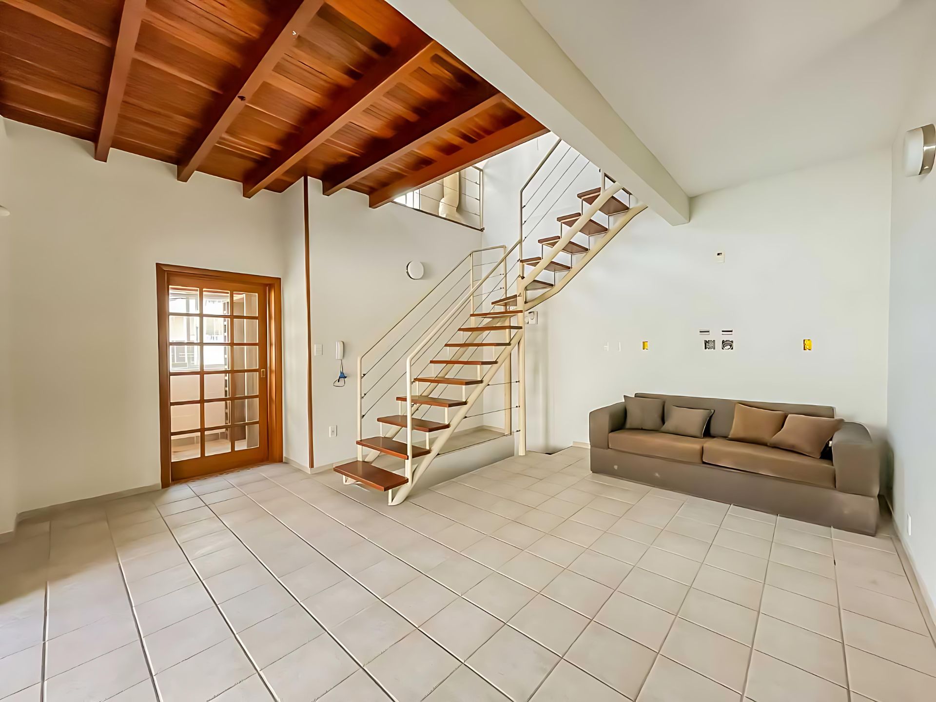 Apartamento para venda no bairro Moinhos de Vento em Porto Alegre