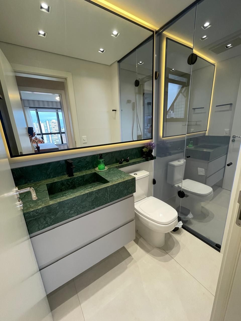 Apartamento 2 quartos sendo 1 suíte para venda no bairro Centro em Torres