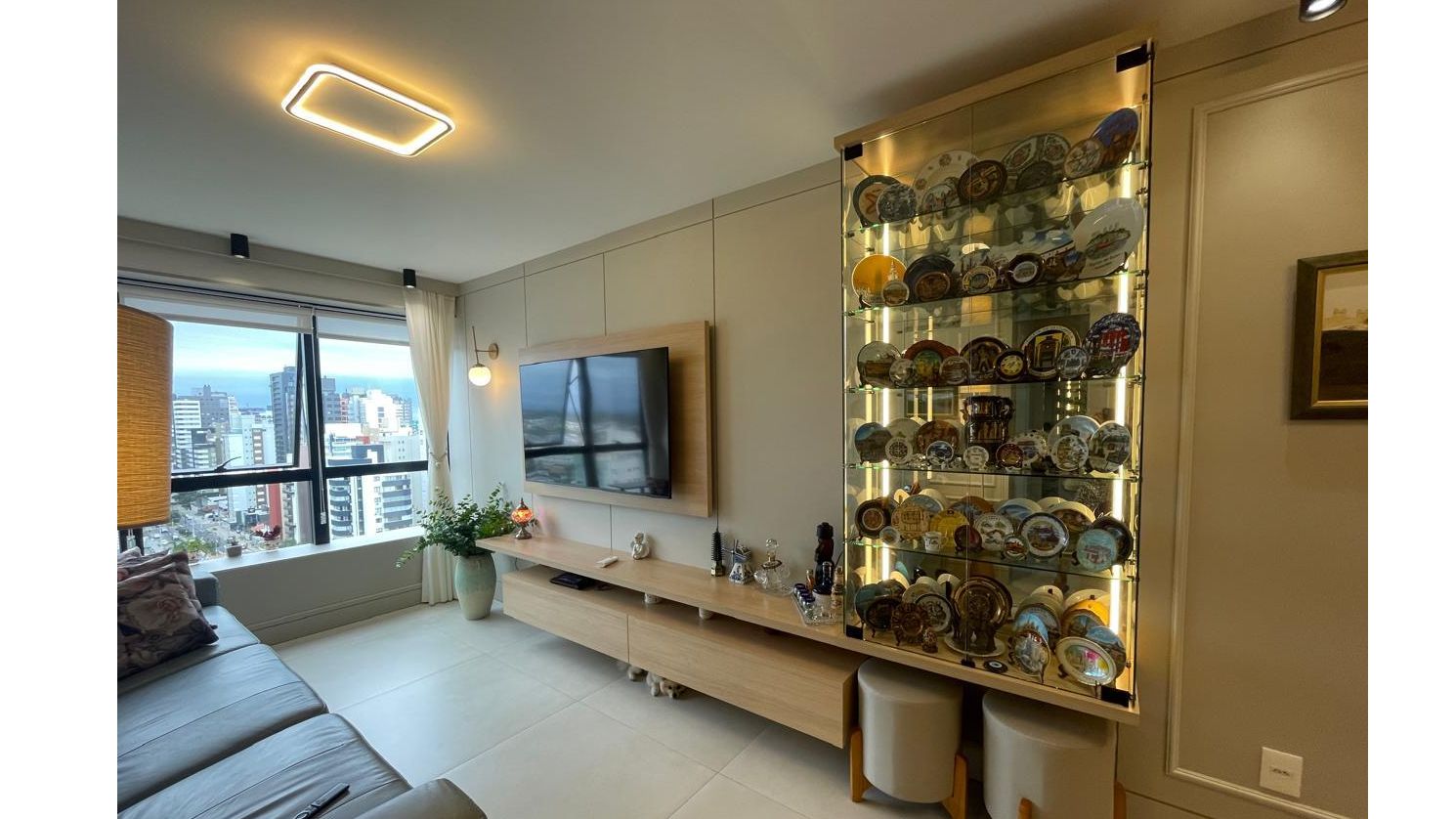 Apartamento 2 quartos sendo 1 suíte para venda no bairro Centro em Torres