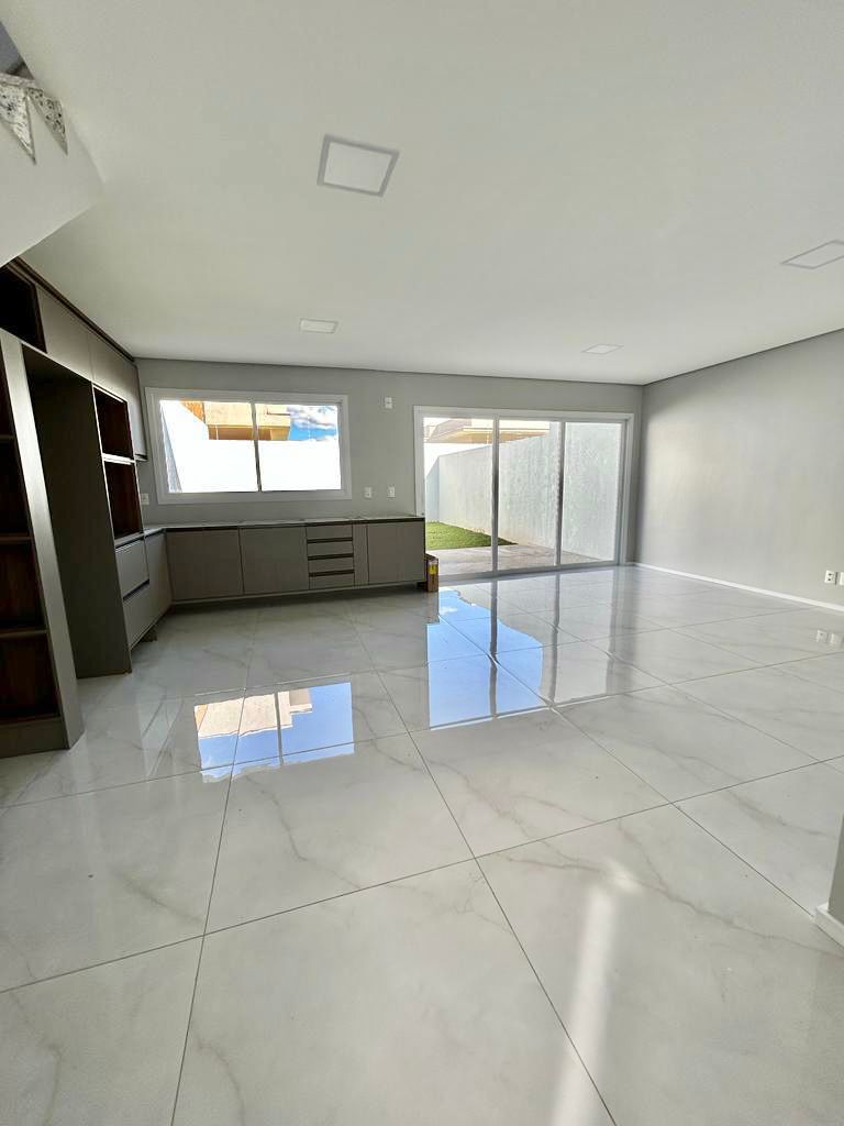 Casa 3 quartos sendo 1 suíte para venda no bairro Boqueirão em Passo Fundo