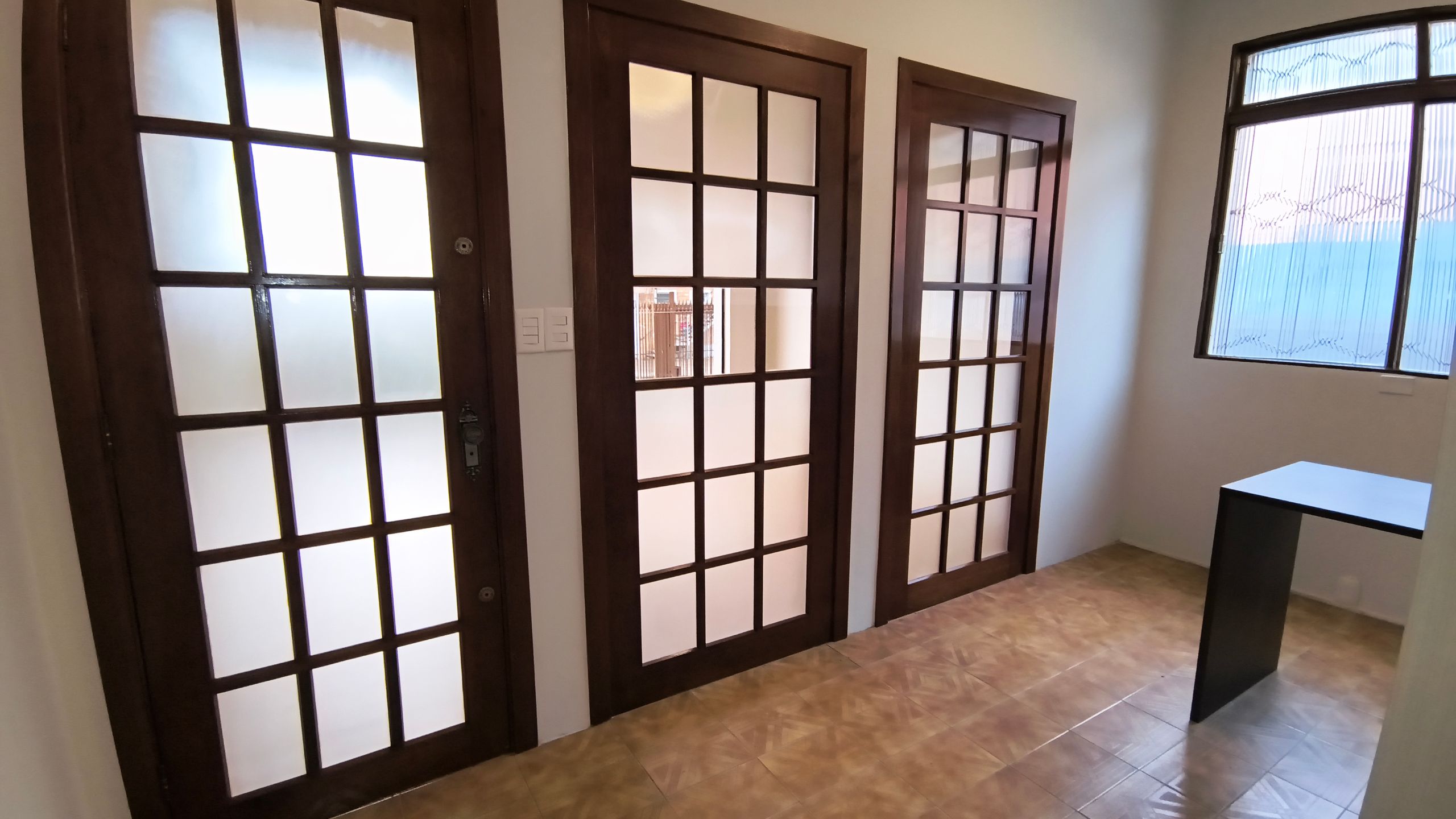Casa para venda no bairro Cinquentenário em Caxias do Sul