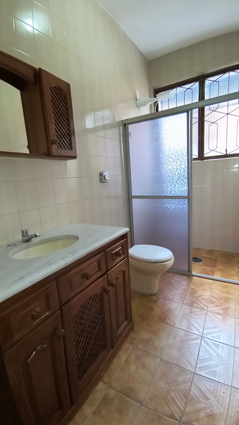 Casa para venda no bairro Cinquentenário em Caxias do Sul