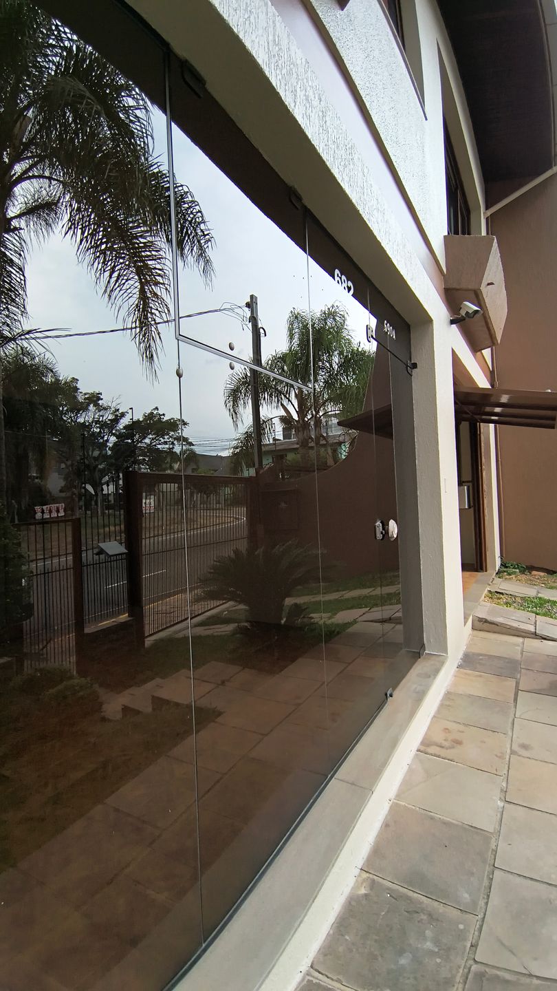 Casa para venda no bairro Cinquentenário em Caxias do Sul