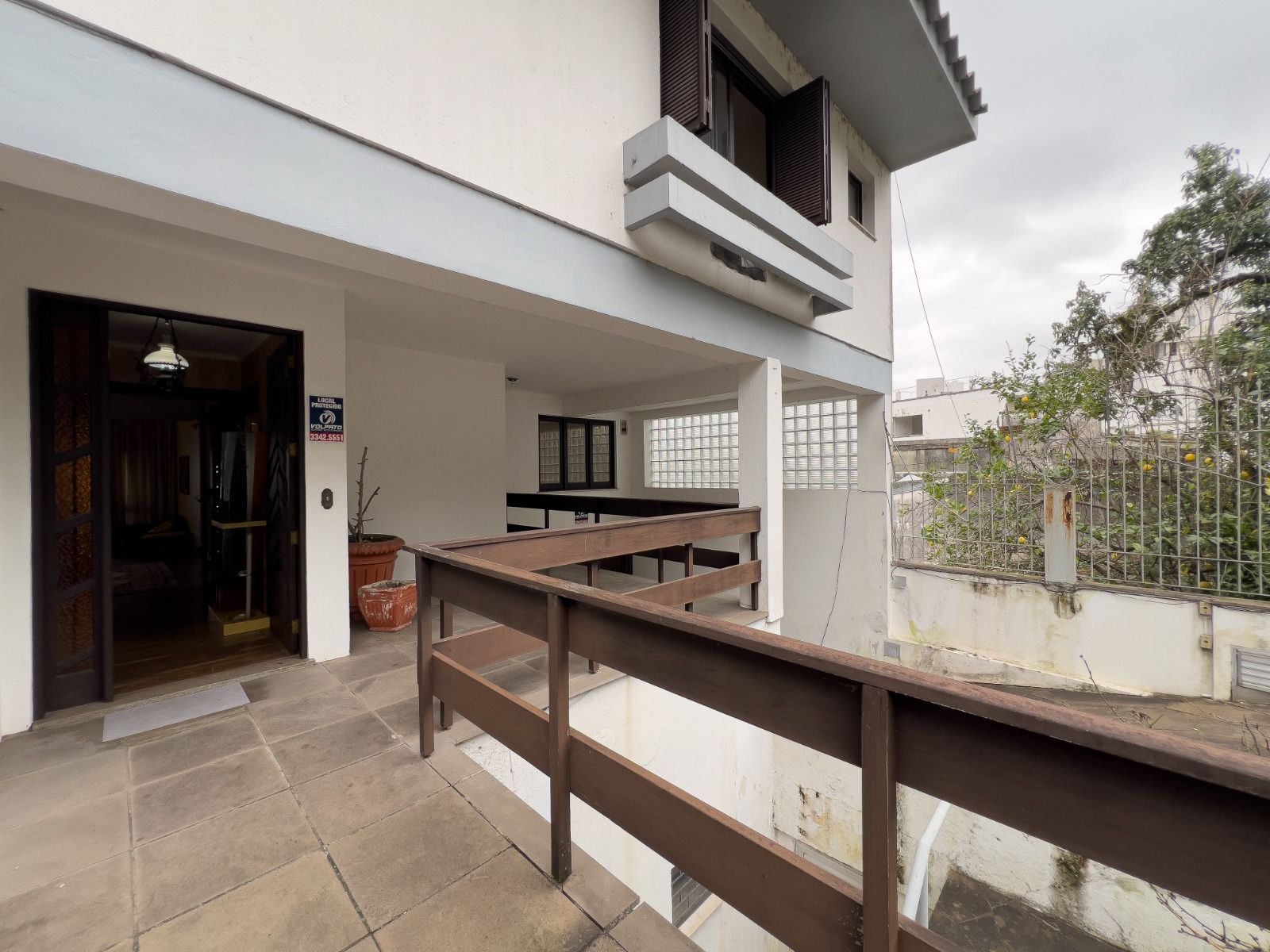 Casa para venda no bairro Passo De#39;Areia em Porto Alegre