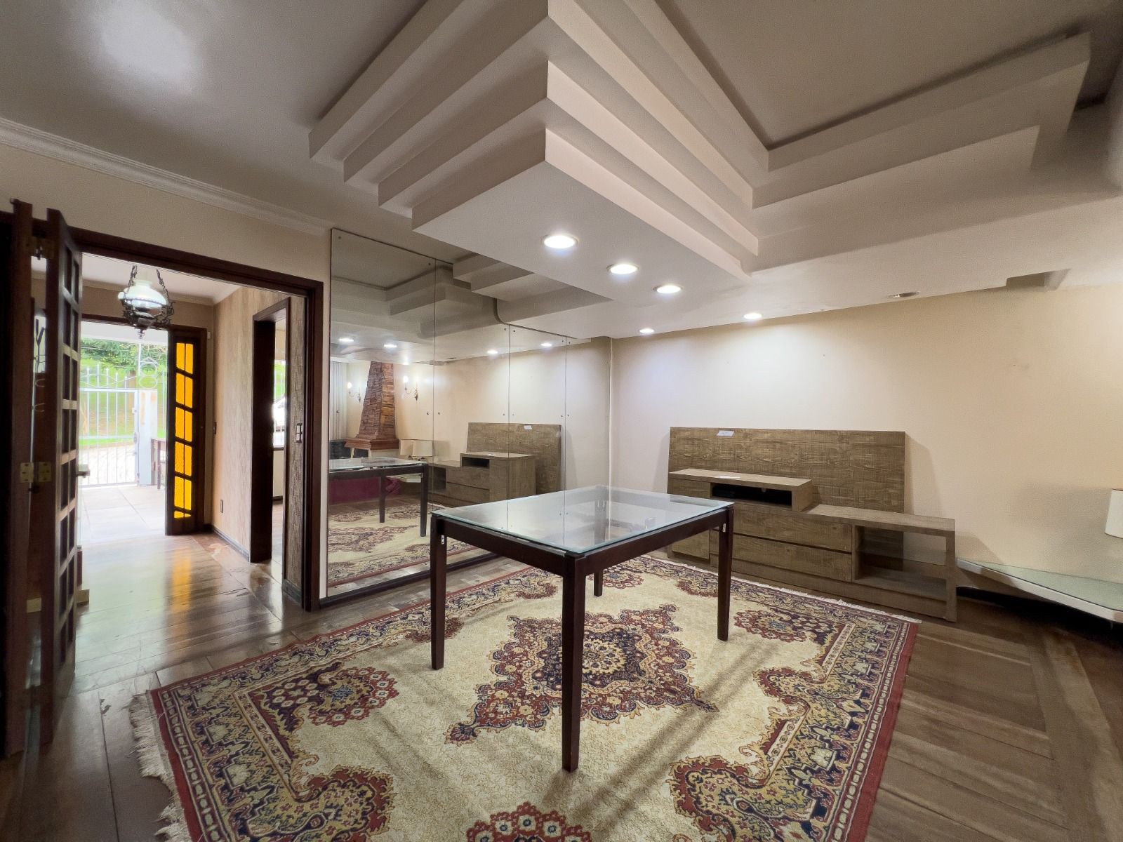 Casa para venda no bairro Passo De#39;Areia em Porto Alegre