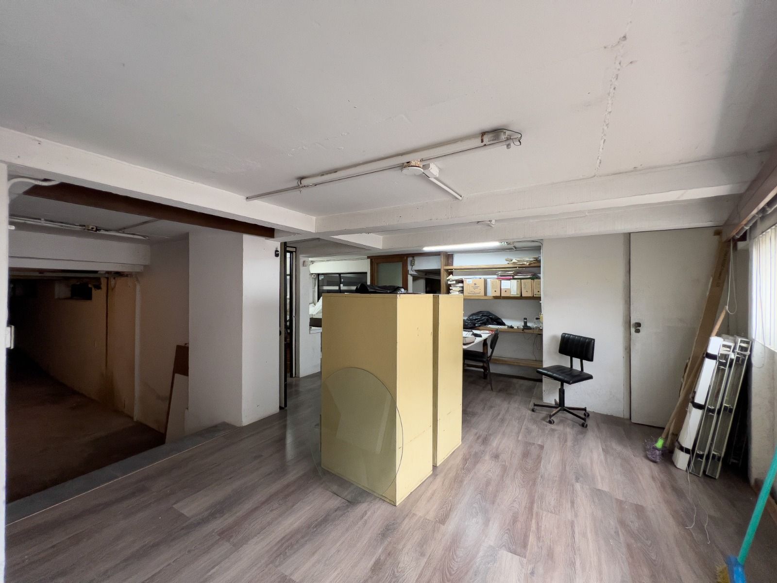 Casa para venda no bairro Passo De#39;Areia em Porto Alegre
