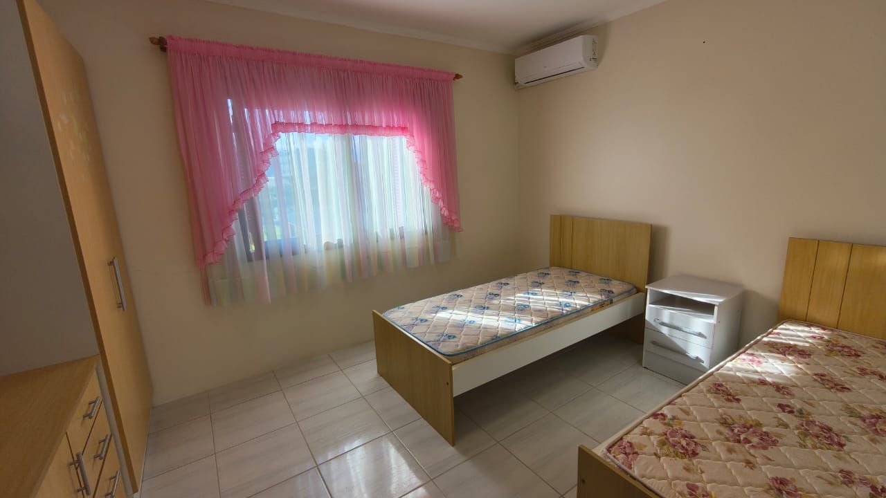 Sobrado Duplex 3 quartos sendo 1 suíte para venda no bairro Areias Brancas em Arroio do Sal